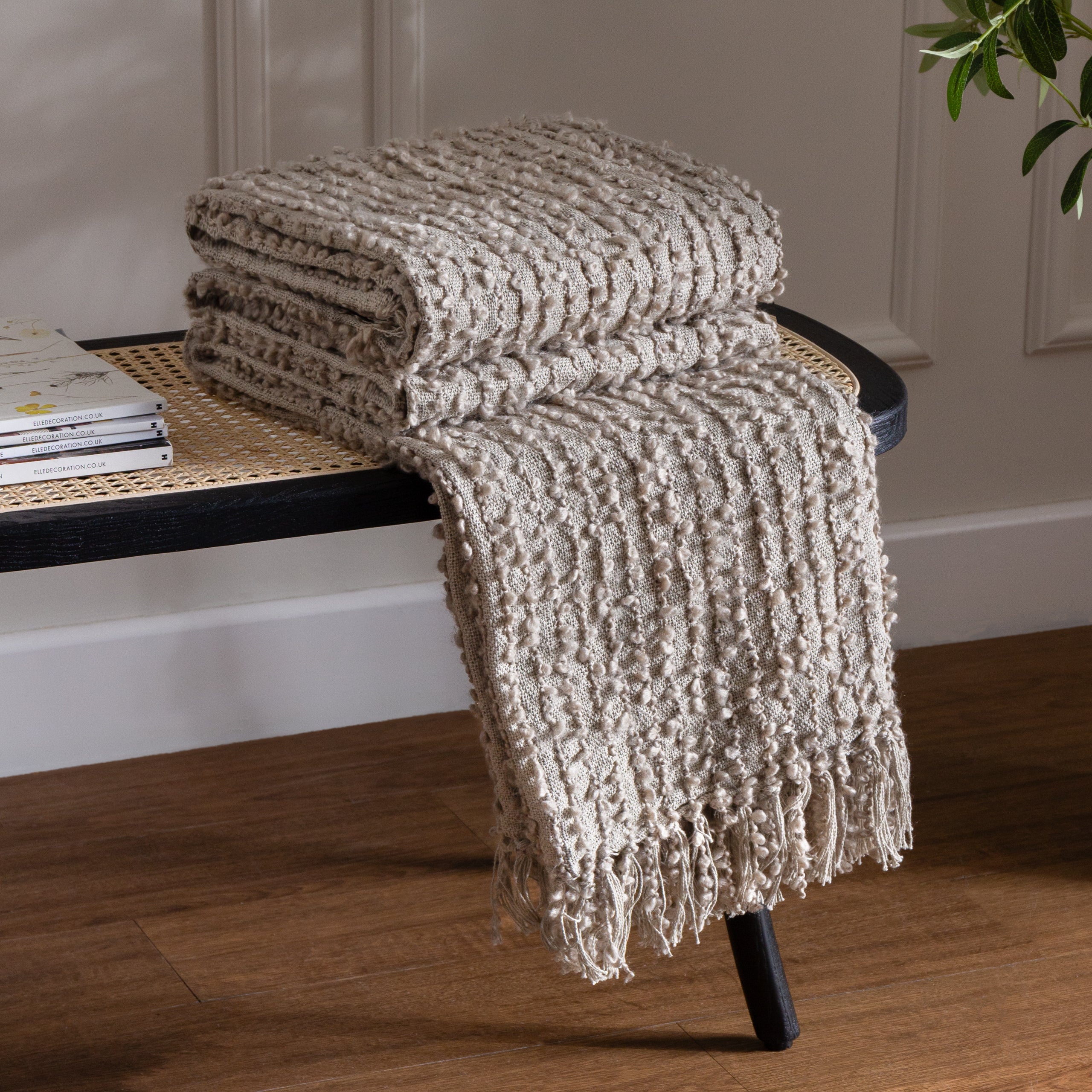 Arvo Woven Tasselled Throw