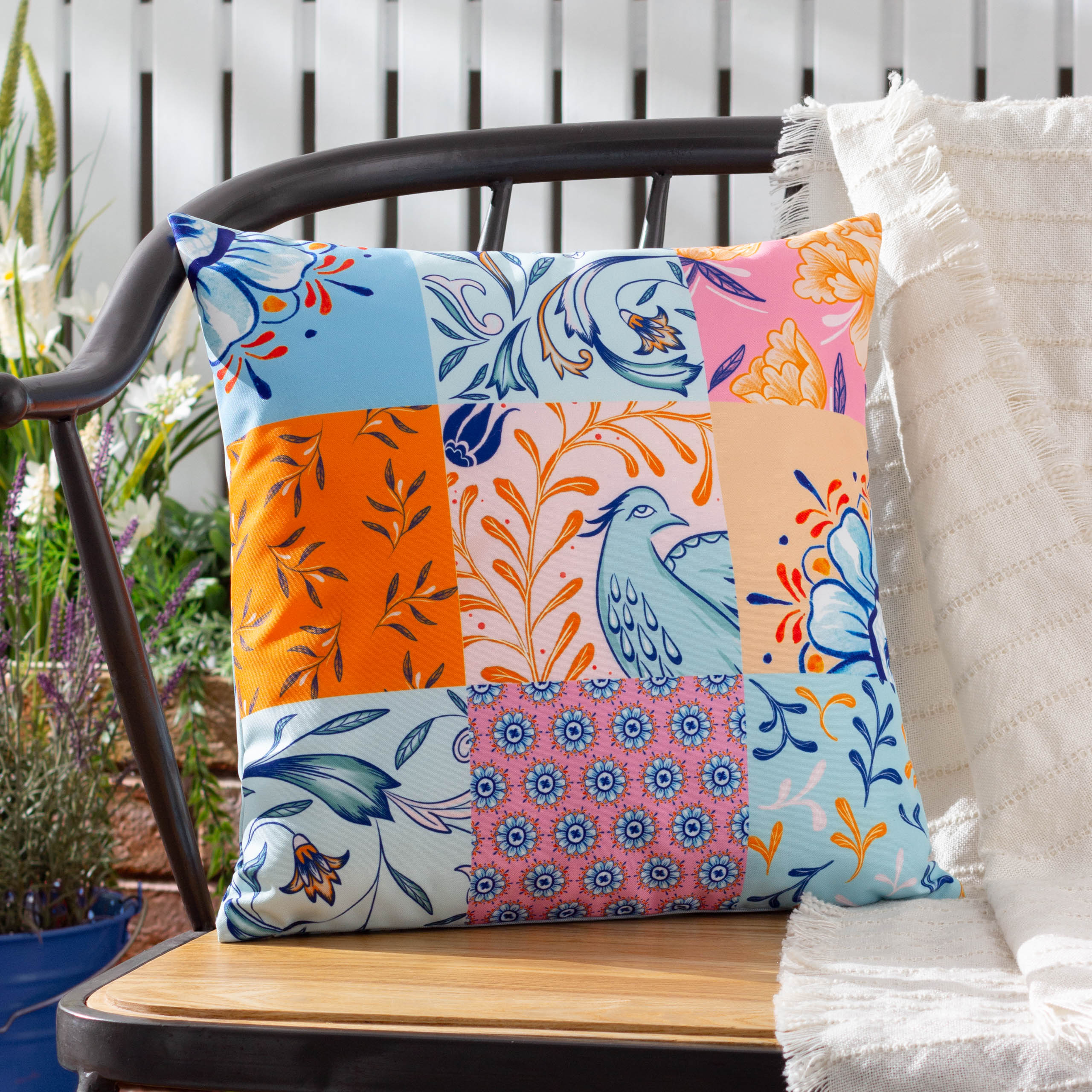 Azzar Outdoor Cushion