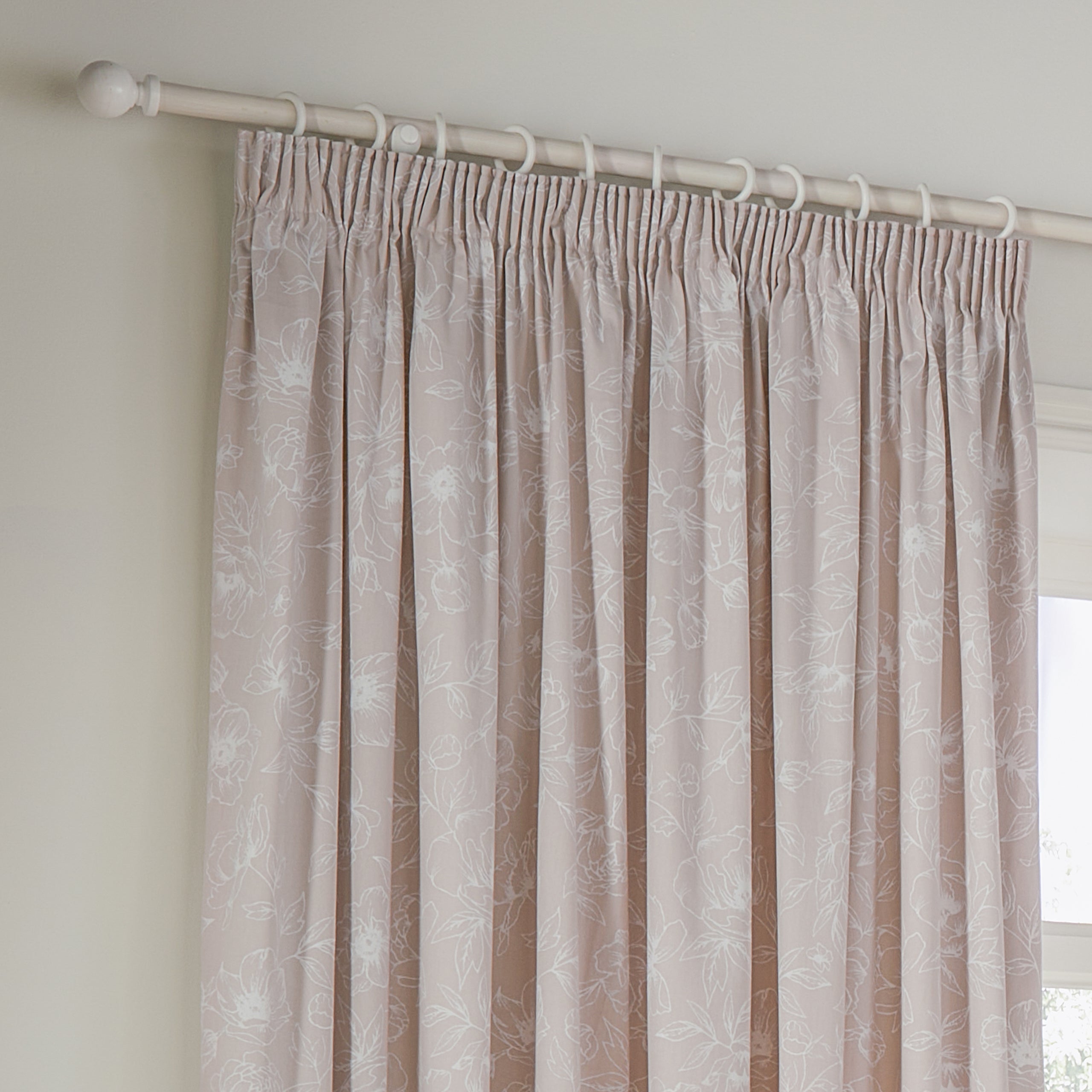 Bella Floral 100% Cotton Lined Pencil Pleat Curtains