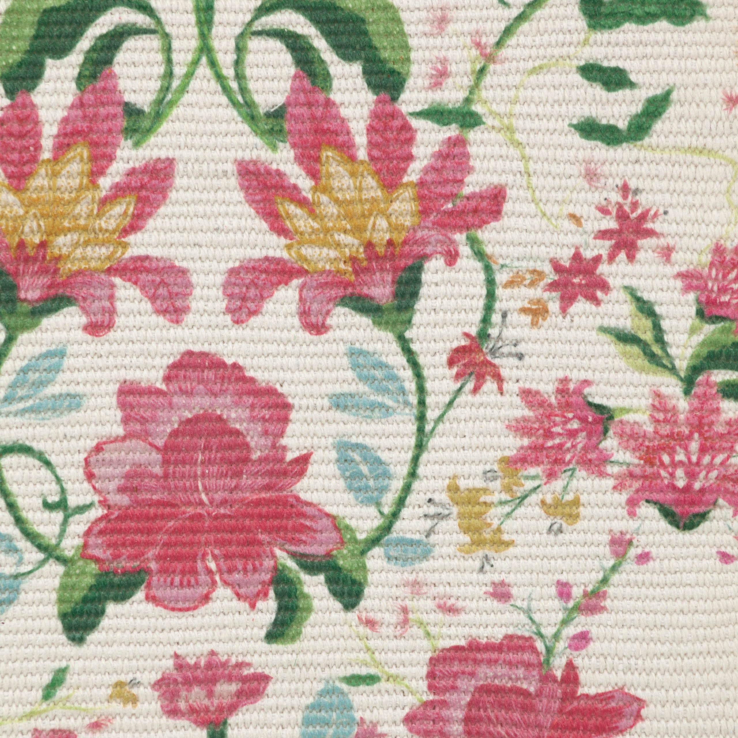 Claudia Indoor/Outdoor Table Runner