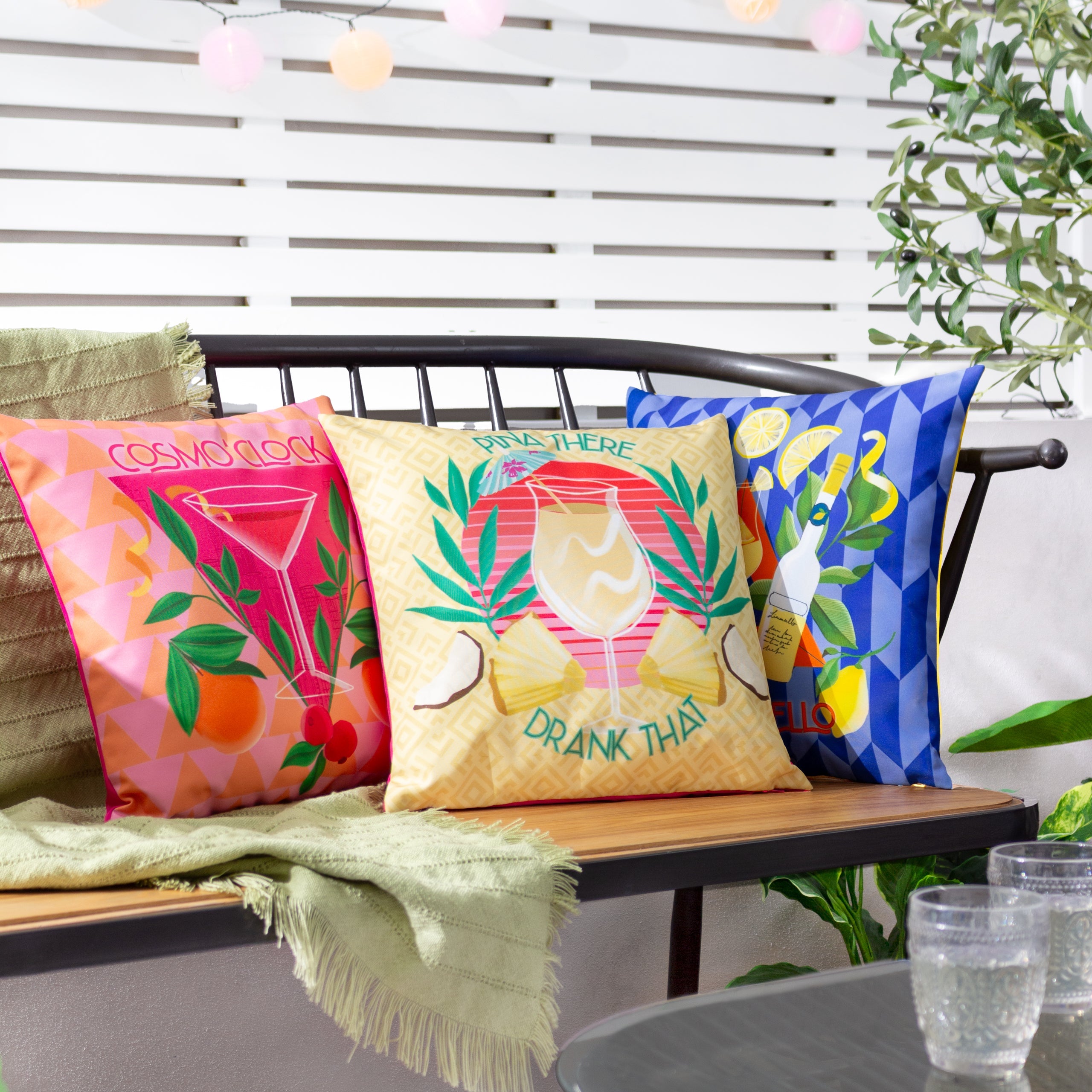 Cosmo O' Clock Outdoor Cushion