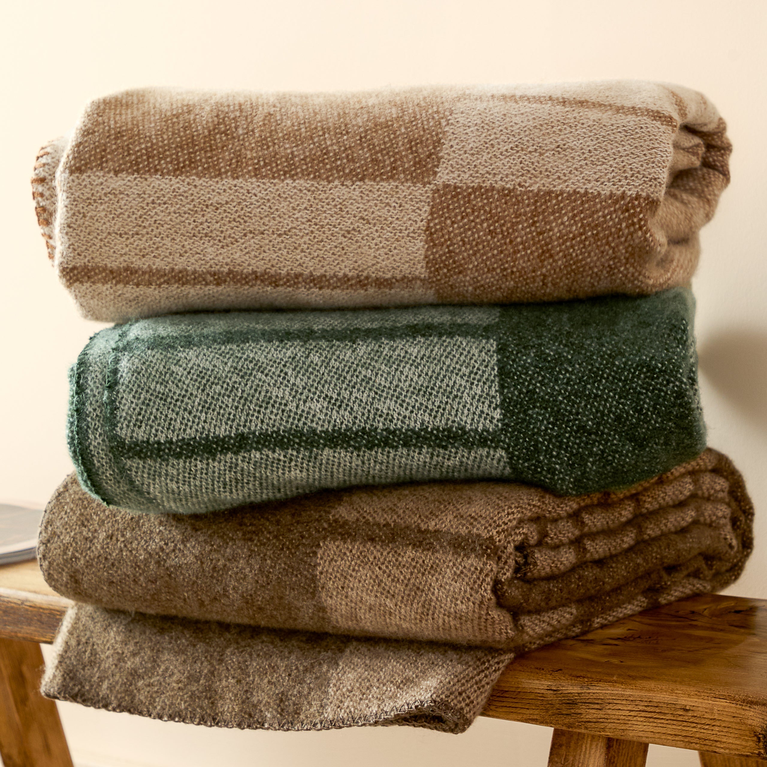 Harlech Woven Reversible Throw