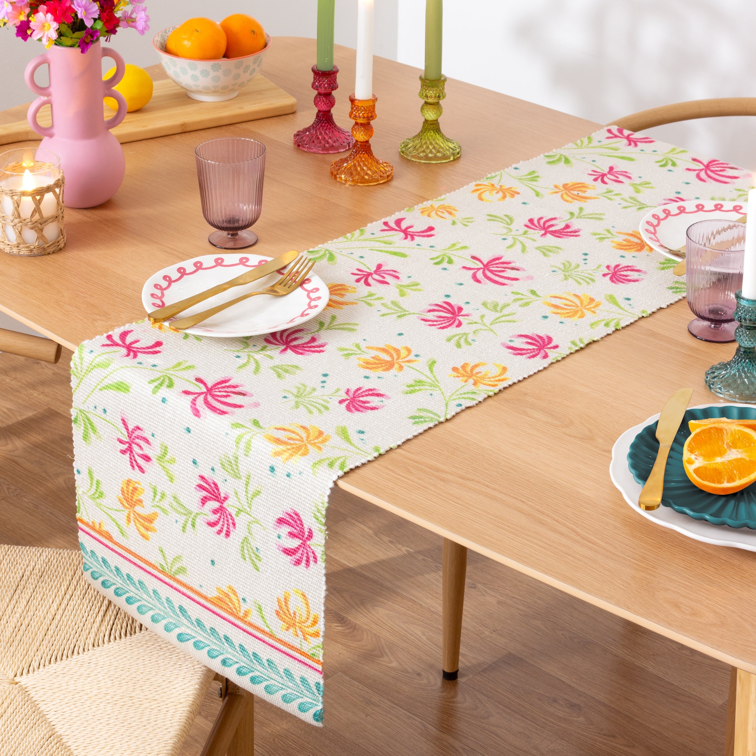 Honeysuckle Indoor/Outdoor Table Runner