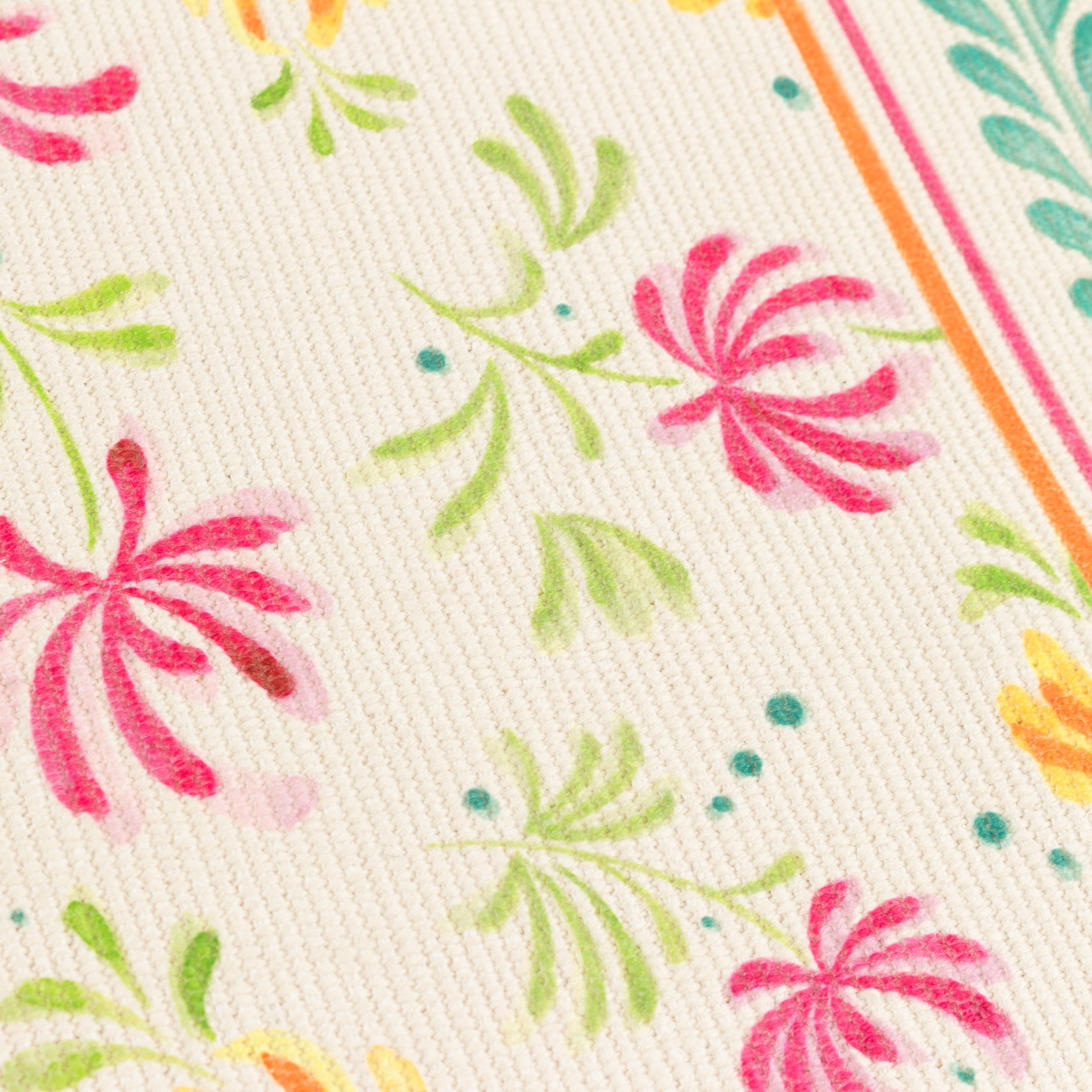 Honeysuckle Indoor/Outdoor Table Runner