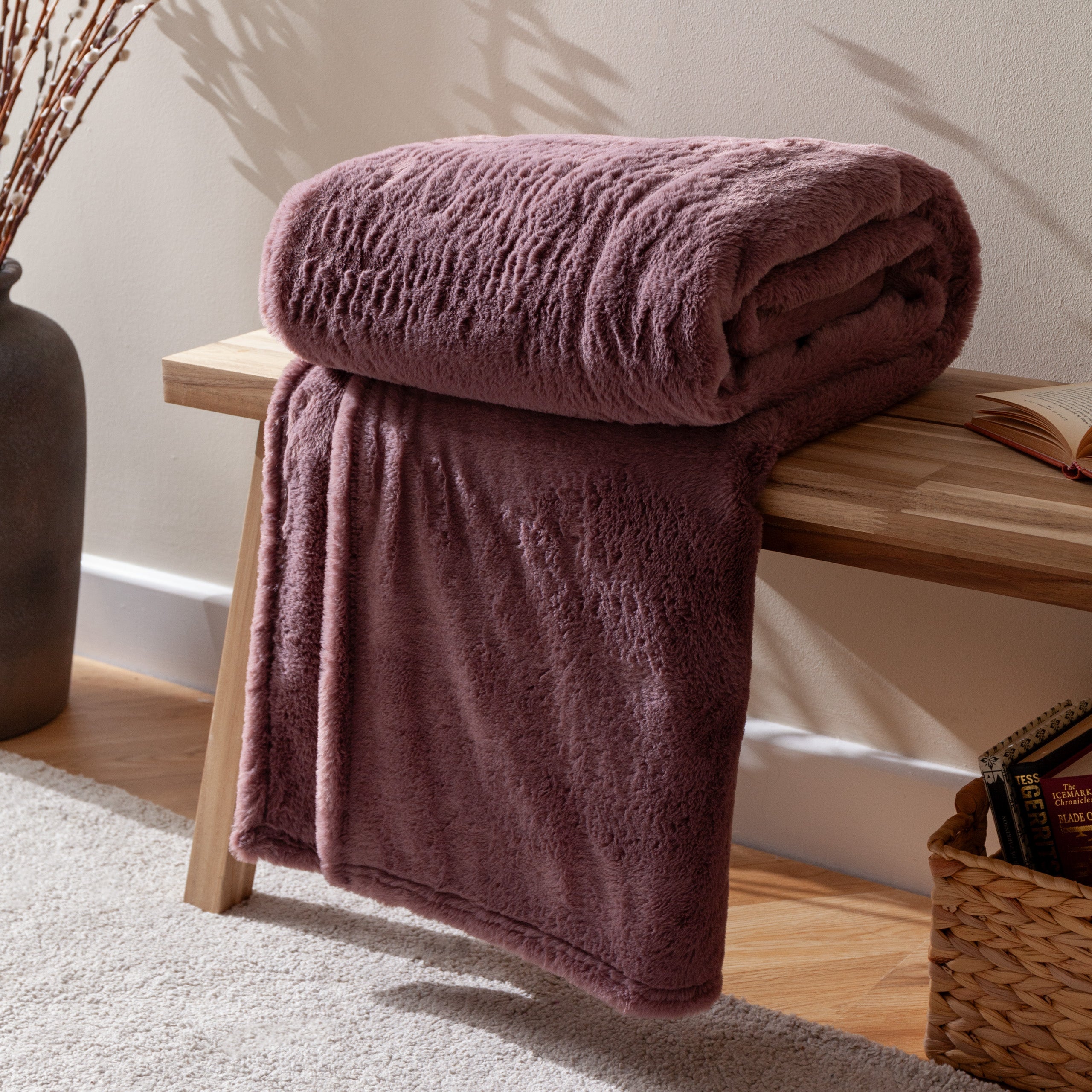 Kallu Double-Sided Faux-Fur Throw