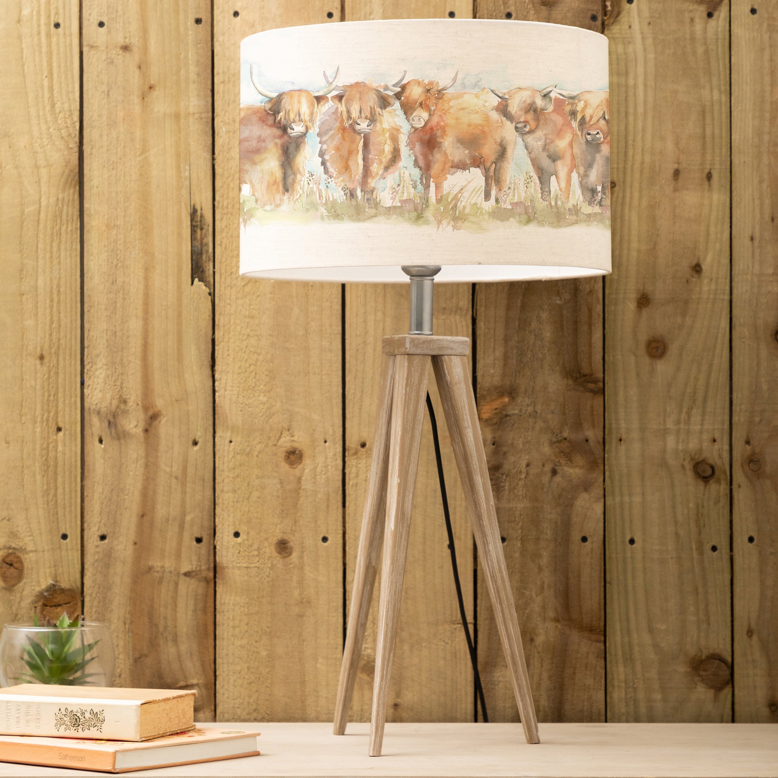 Highland Cattle Eva & Aratus Complete Table Lamp