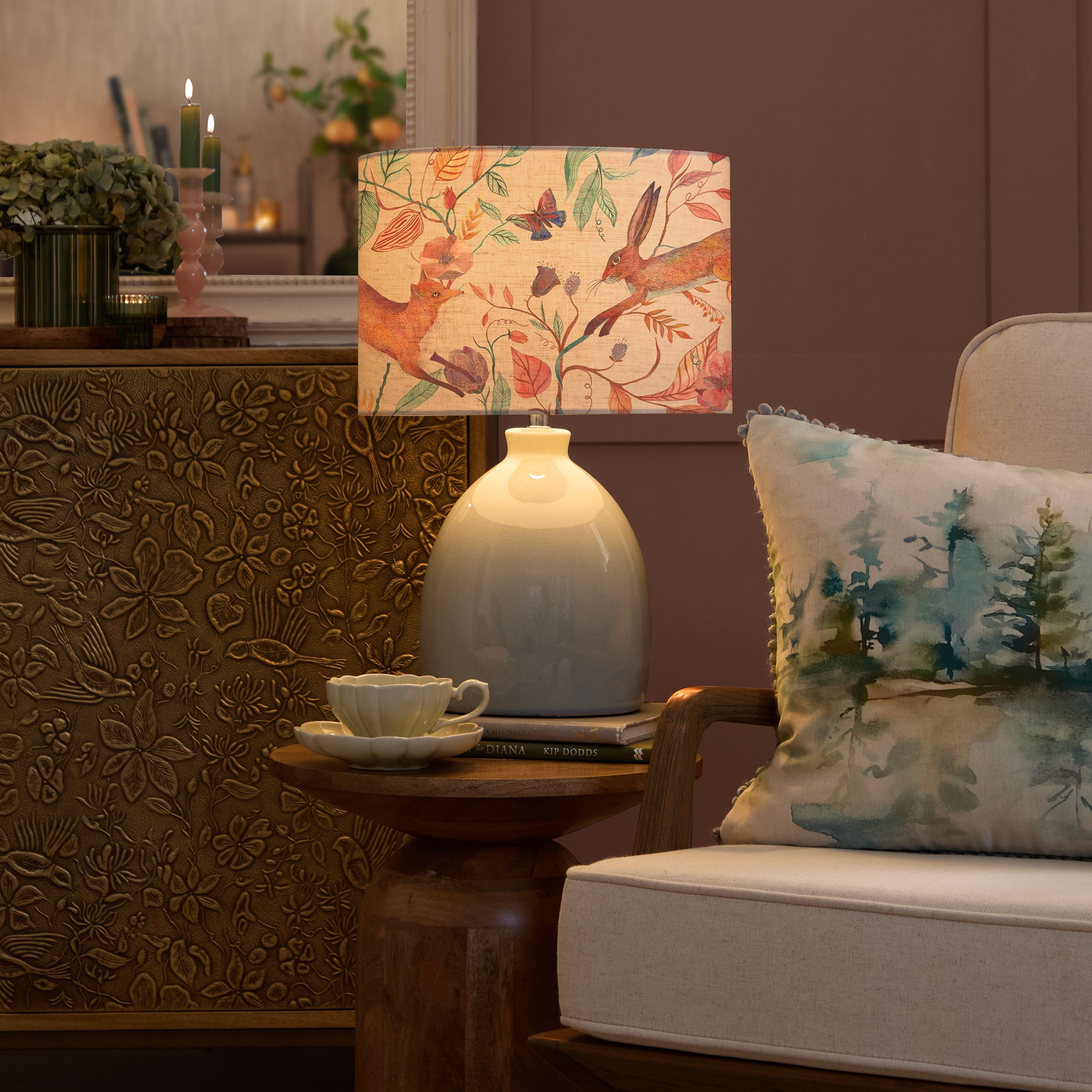 Leaping Into The Fauna Eva & Leura Complete Table Lamp