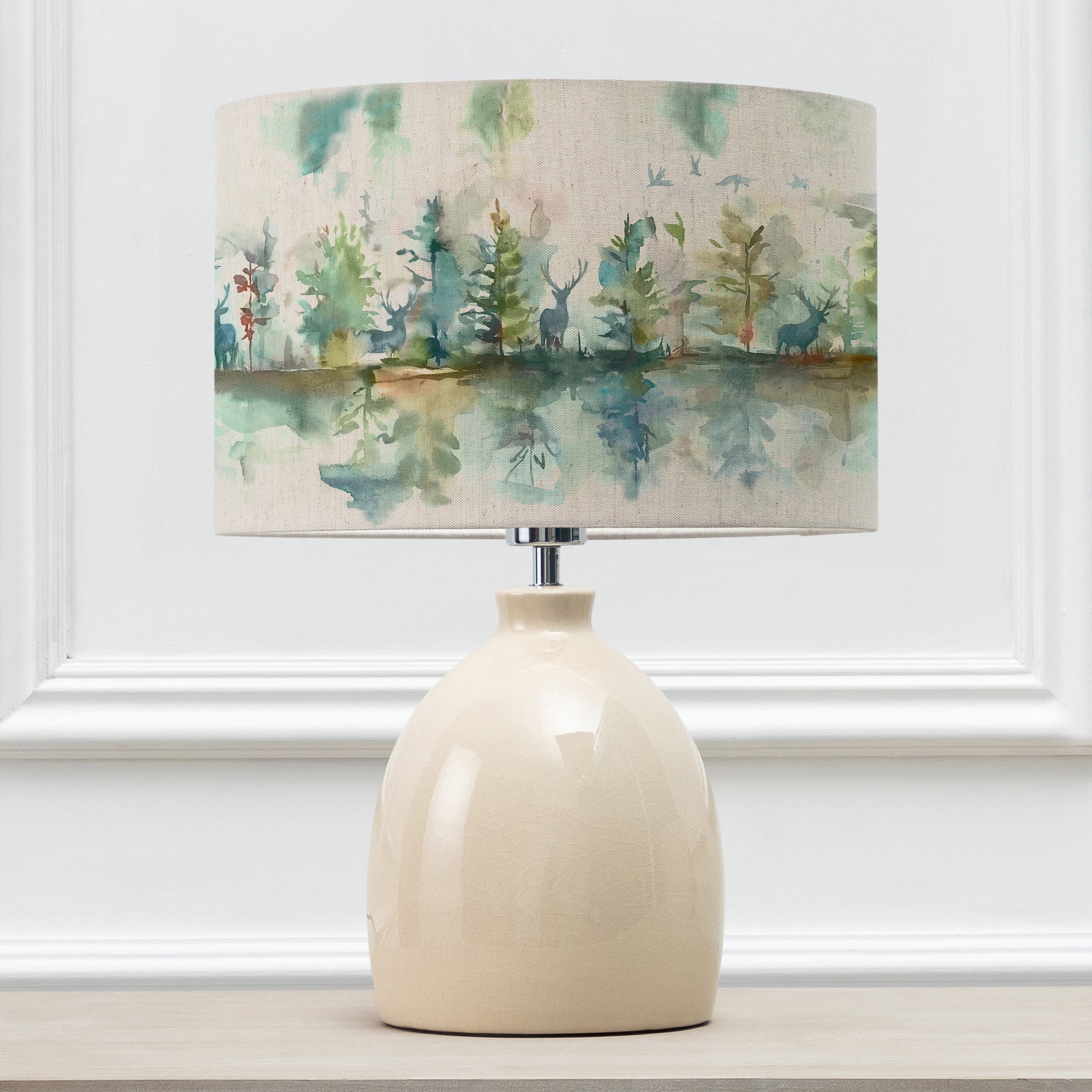 Wilderness Eva & Leura Complete Table Lamp