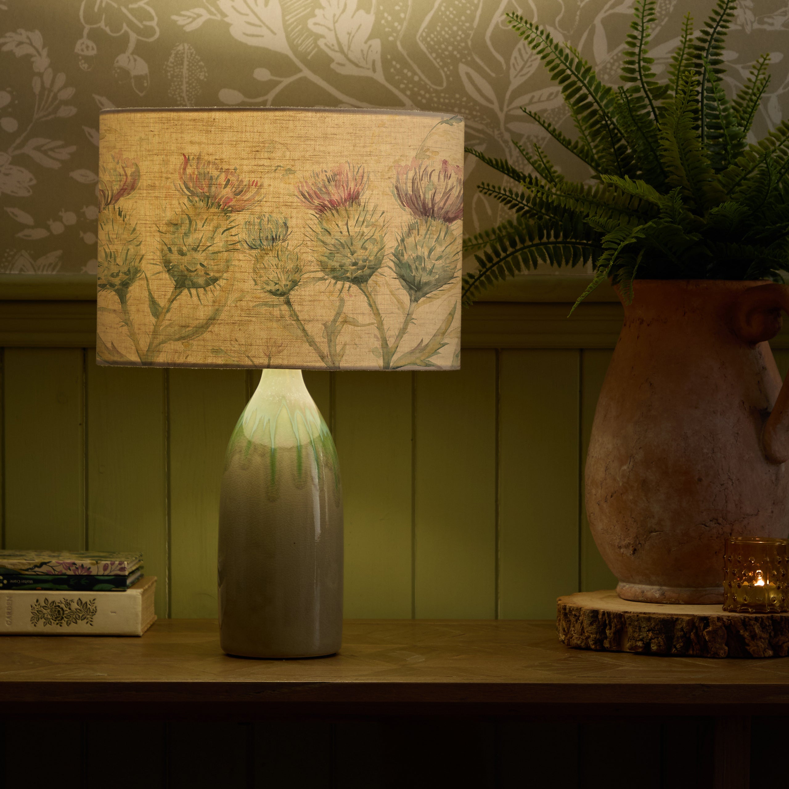 Thistle Glen Eva & Narvi Complete Table Lamp