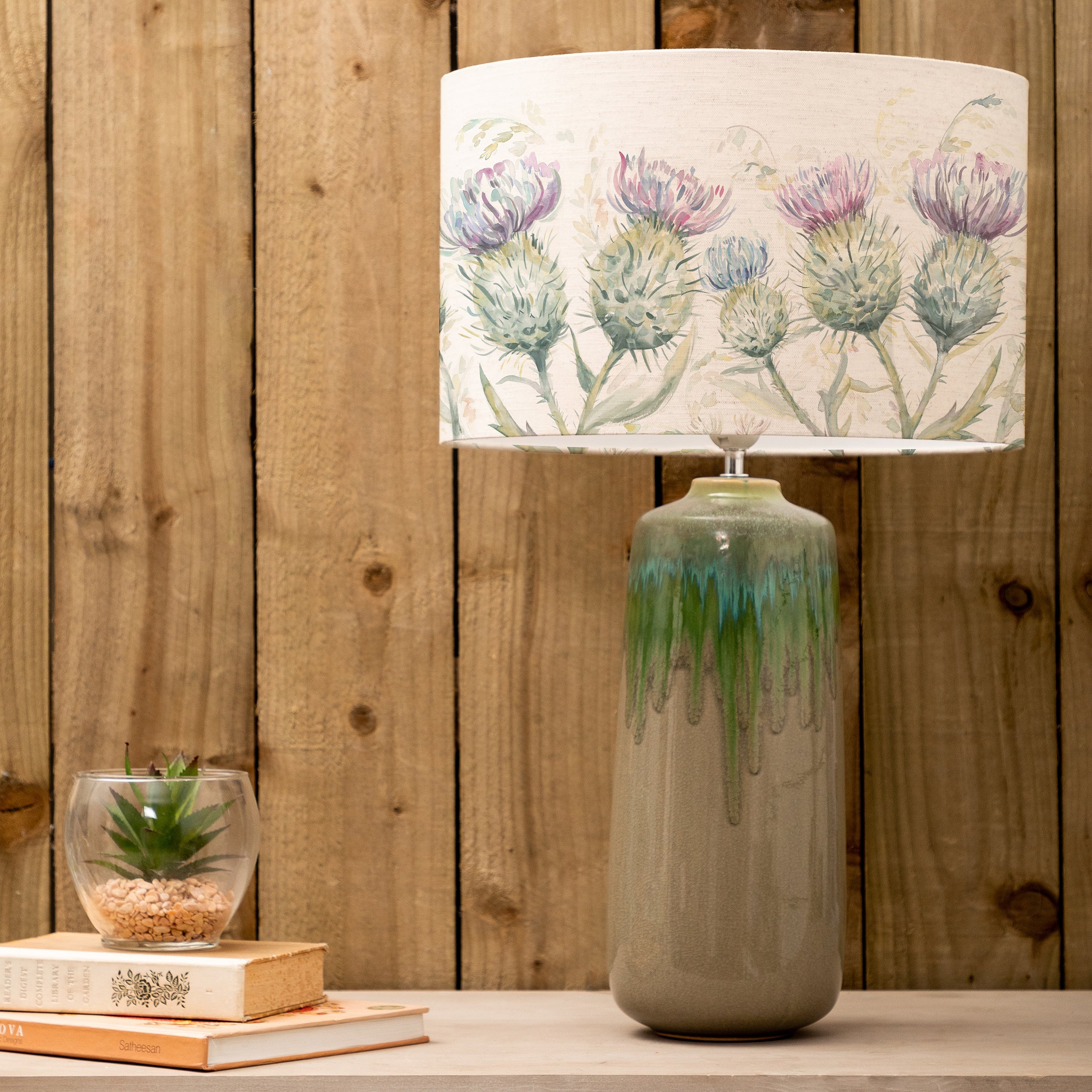 Thistle Glen Eva & Neo Complete Table Lamp