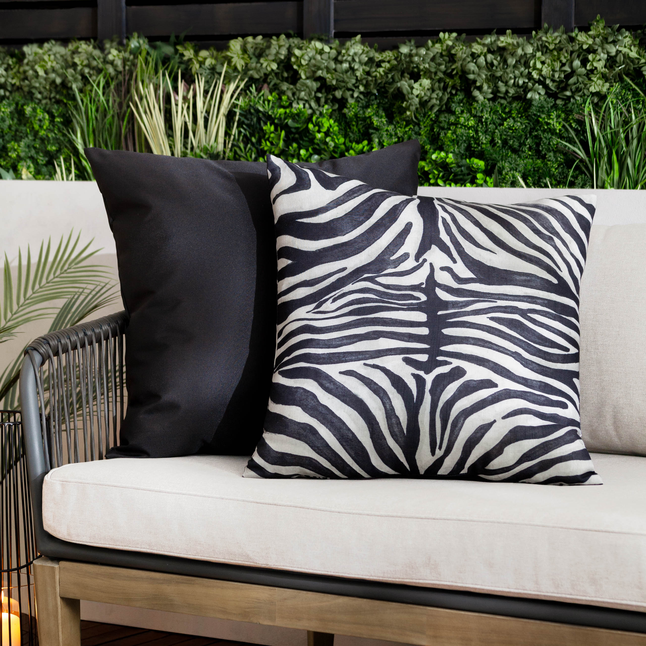 Leopardis Zebra Woven Outdoor Cushion