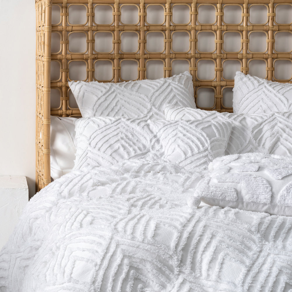 Palm Springs Ogee Tufted Pillowcase