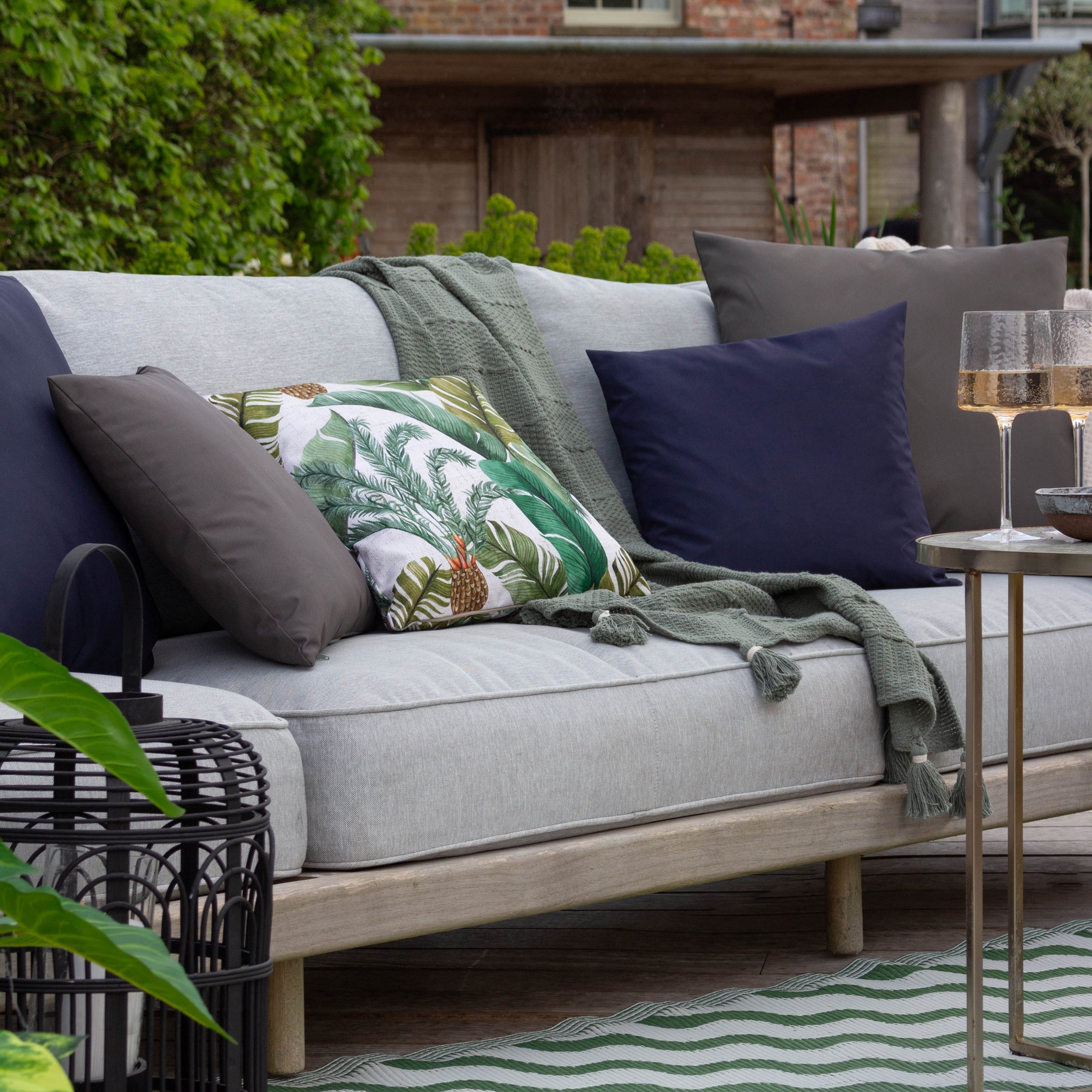 Maui Outdoor Cushion