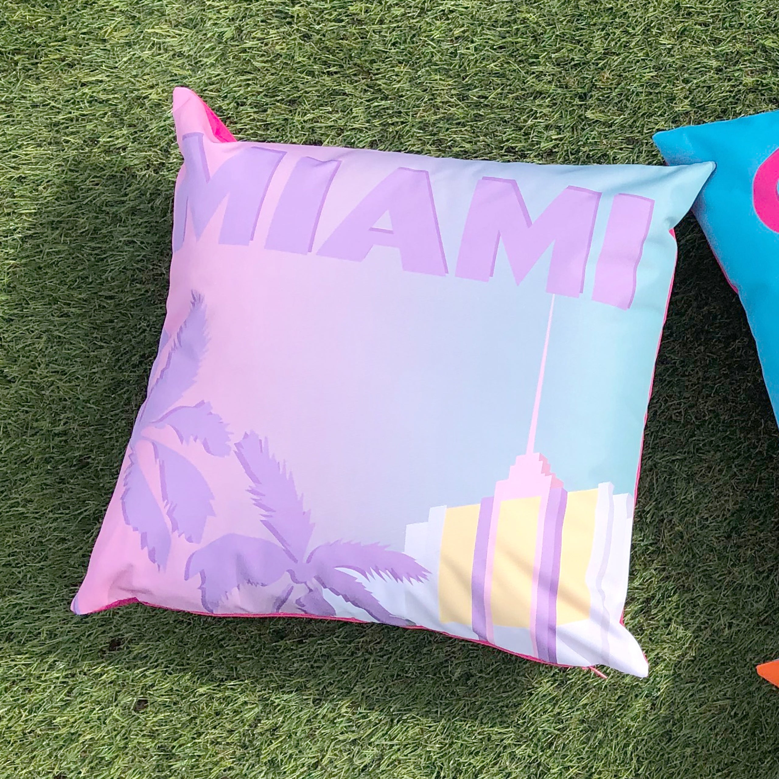 Miami Outdoor Cushion