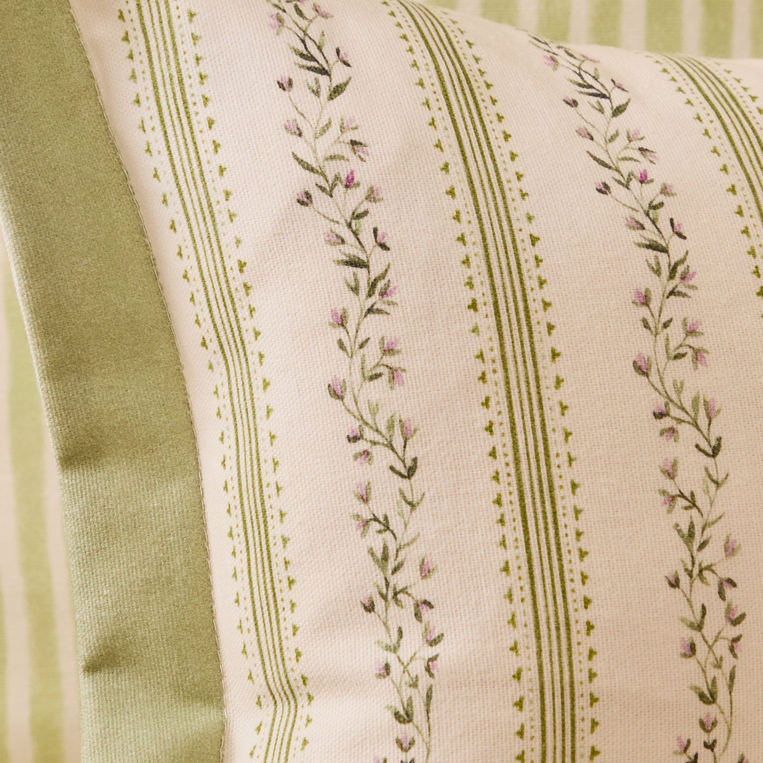 Primavera Printed Cushion