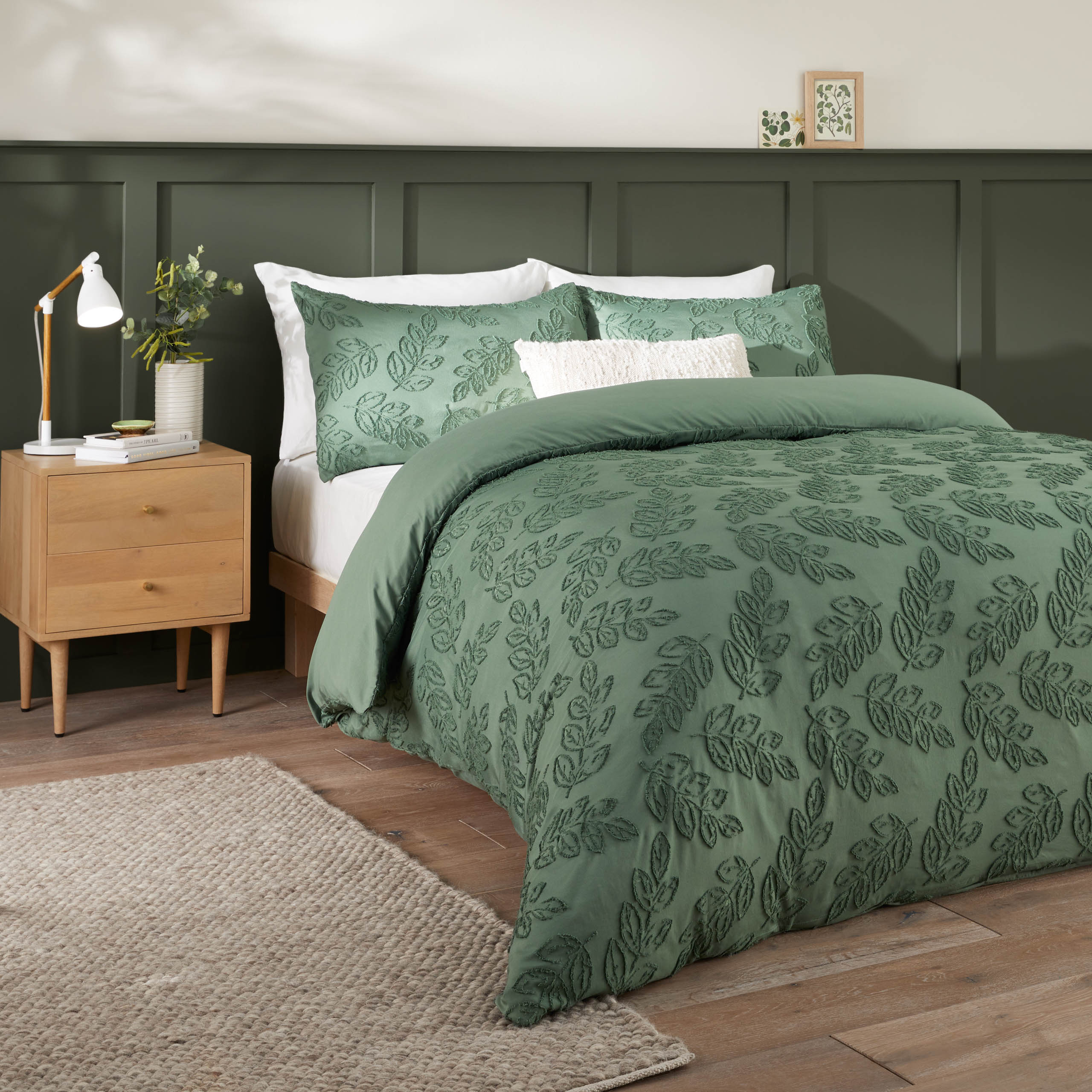 Seville Leaf Tufted Soft Touch Duvet Cover Set