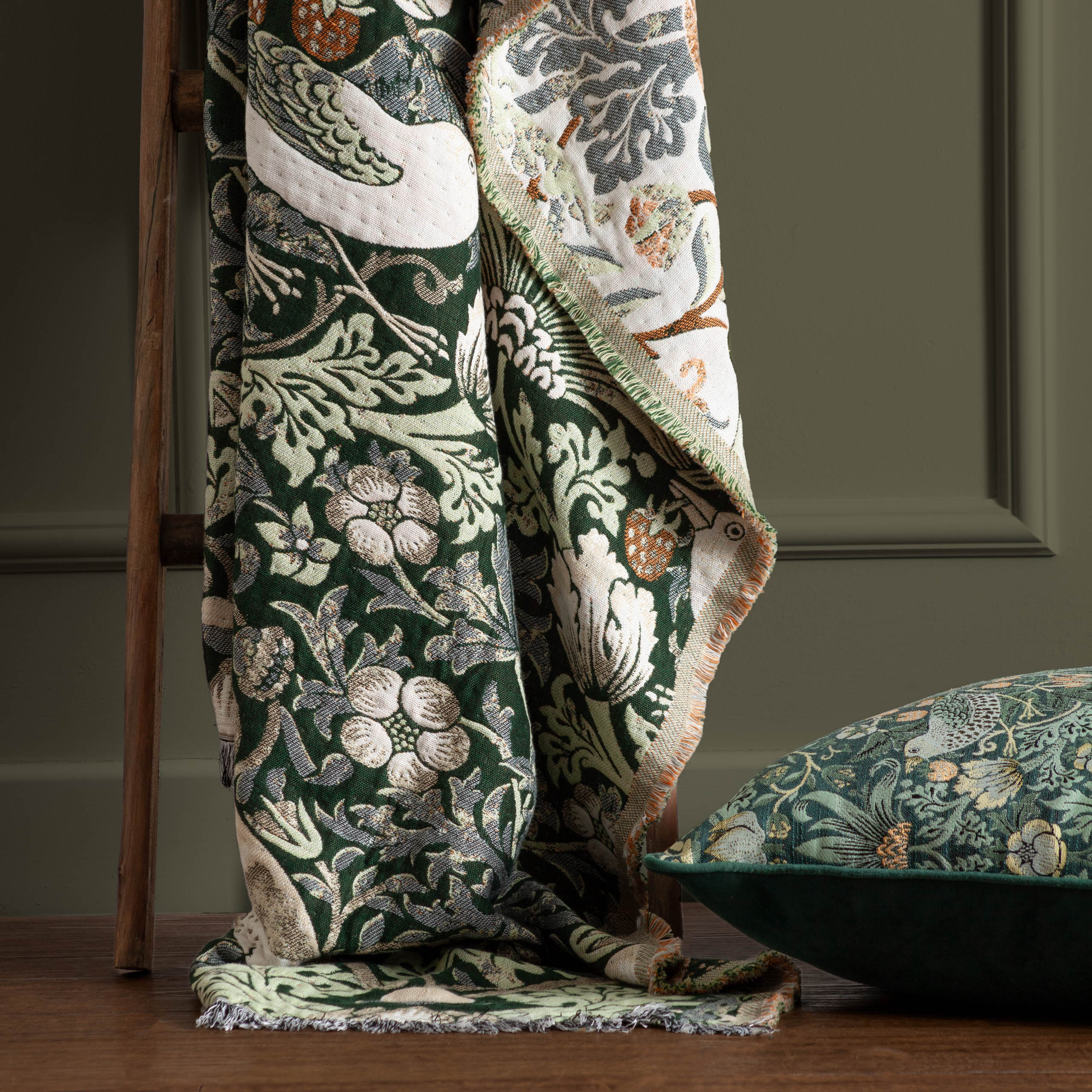 Strawberry Thief Jacquard Throw