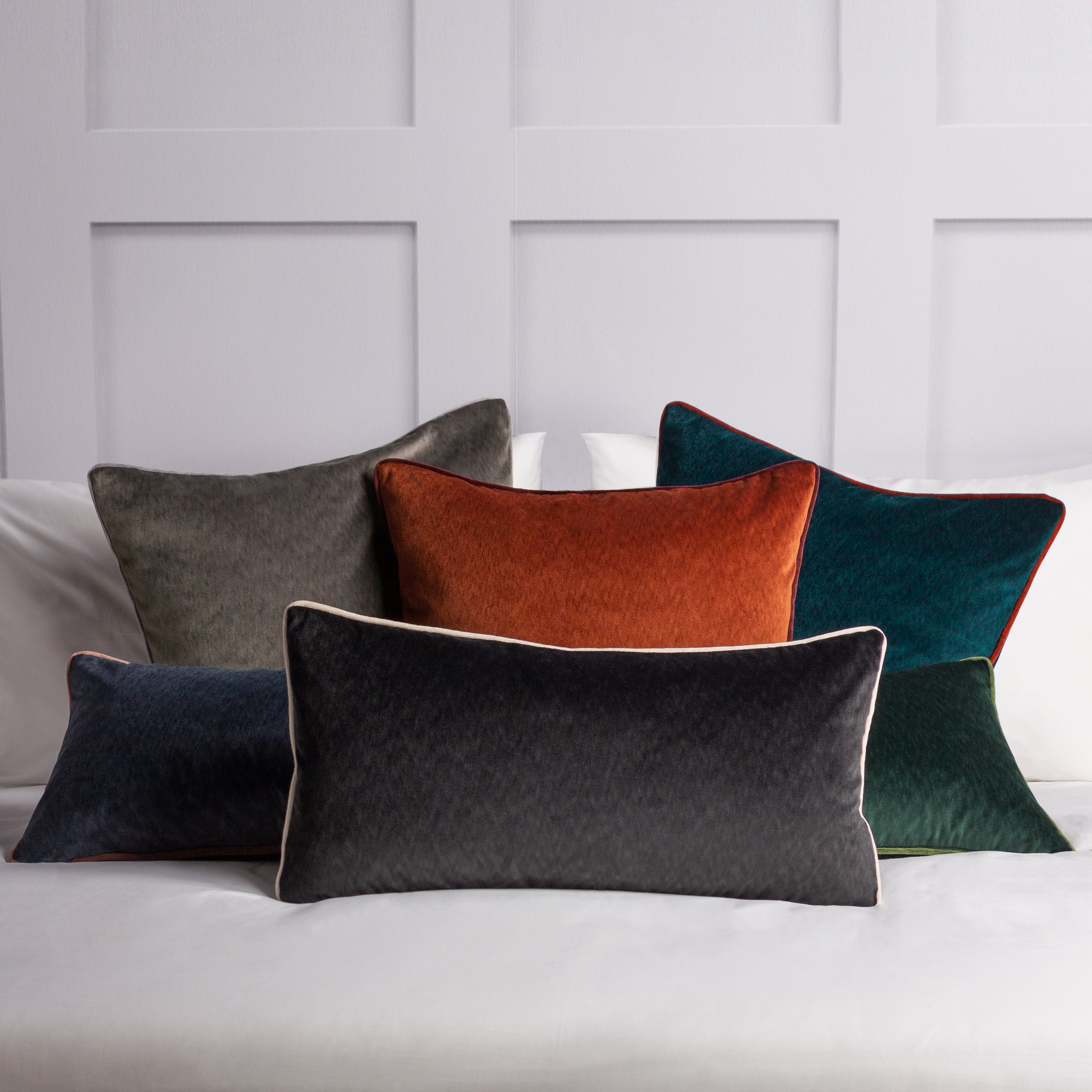 Torto Opulent Velvet Cushion