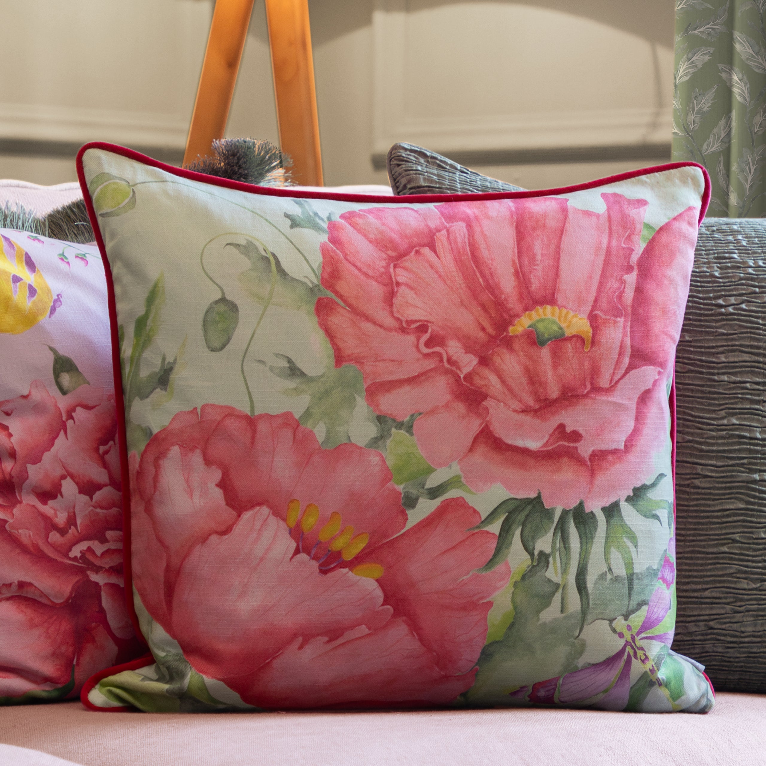 Valeria Printed Piped Cushion