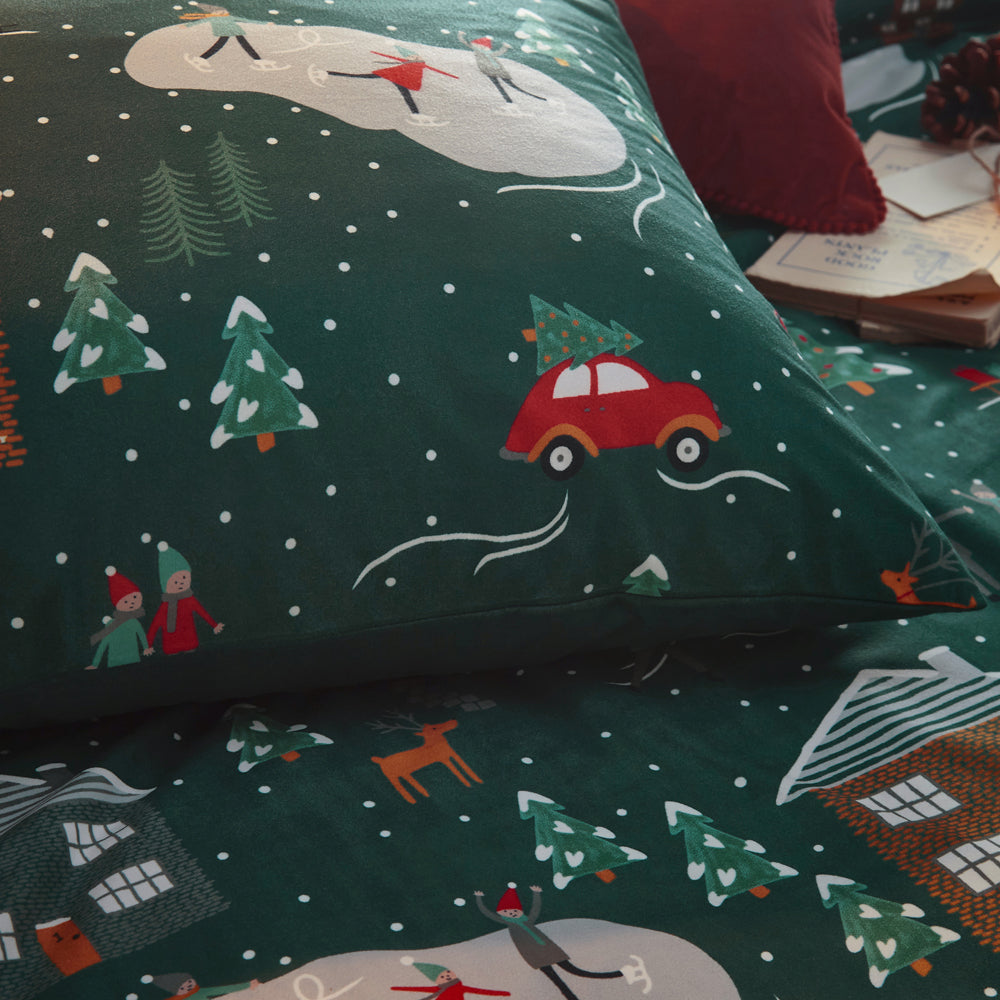 Winter Pines Pyjama Fleece Duvet Cover Set