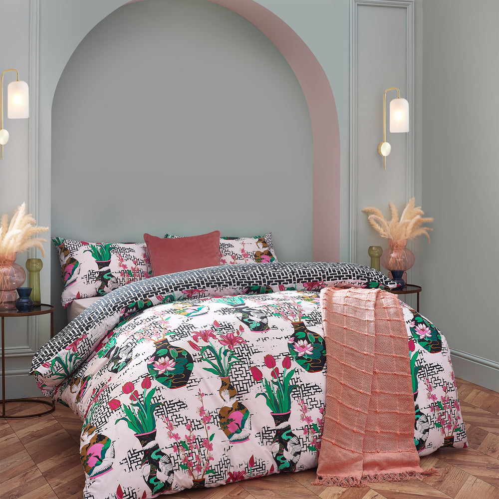 Ishiko Floral Duvet Cover Set