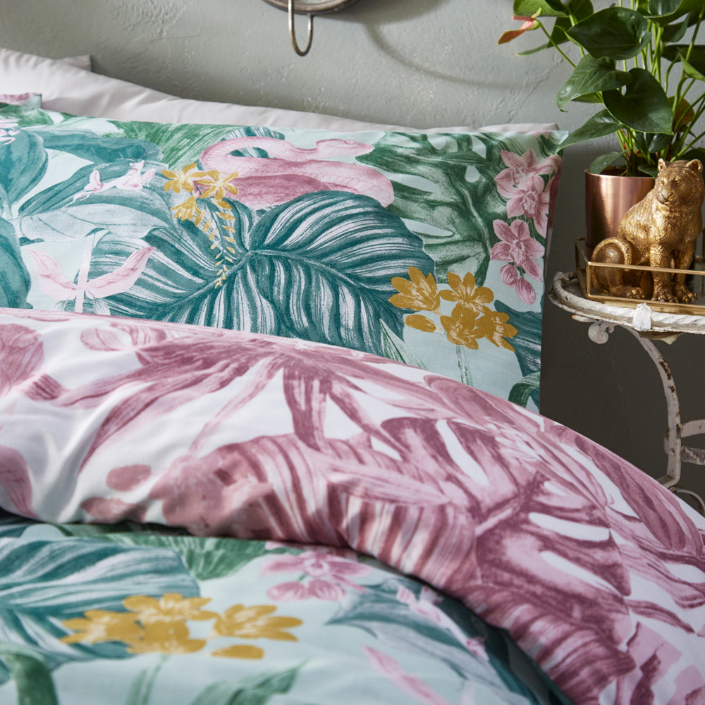 Medinilla Tropical Duvet Cover Set