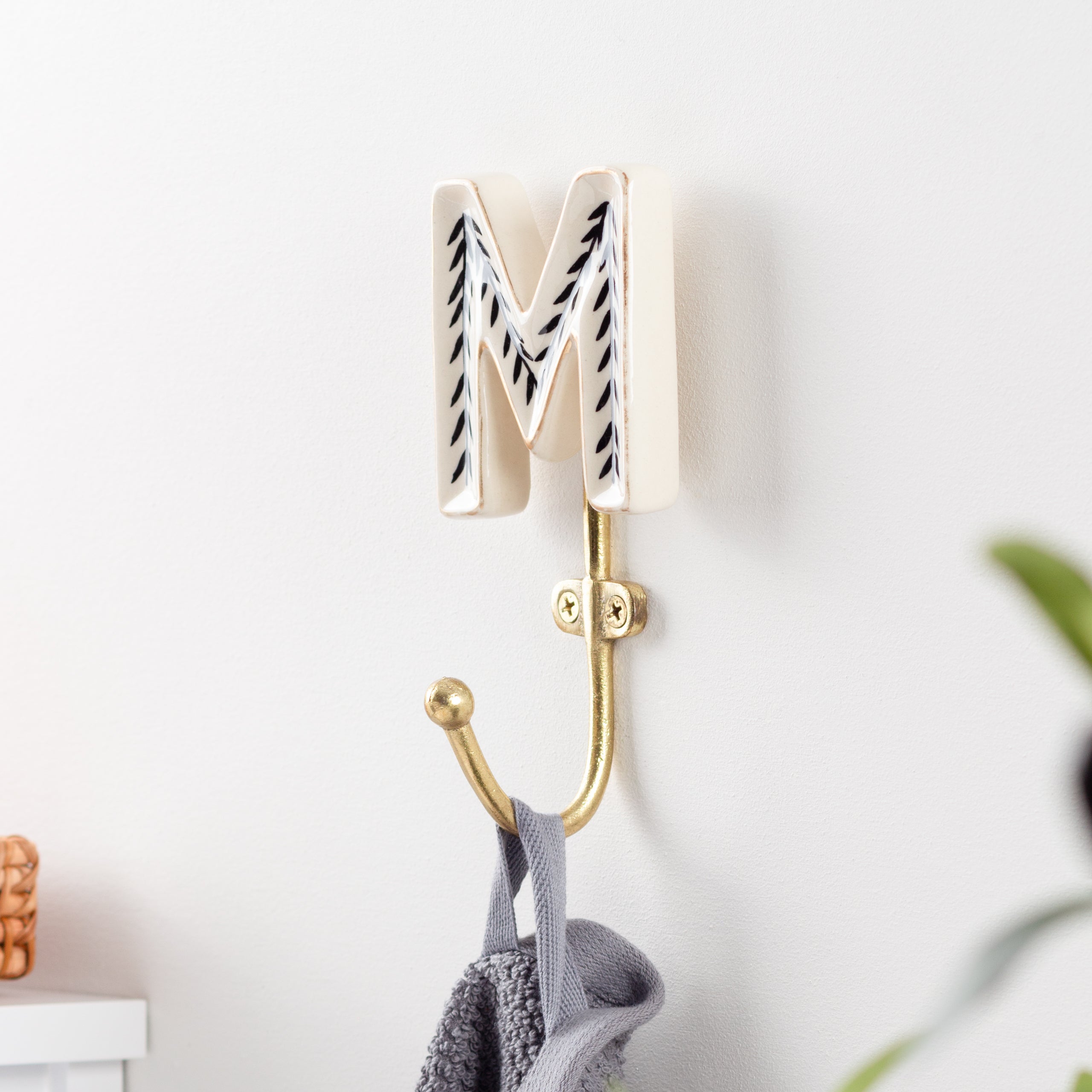 Alphabet M Set of 1 Wall Hooks