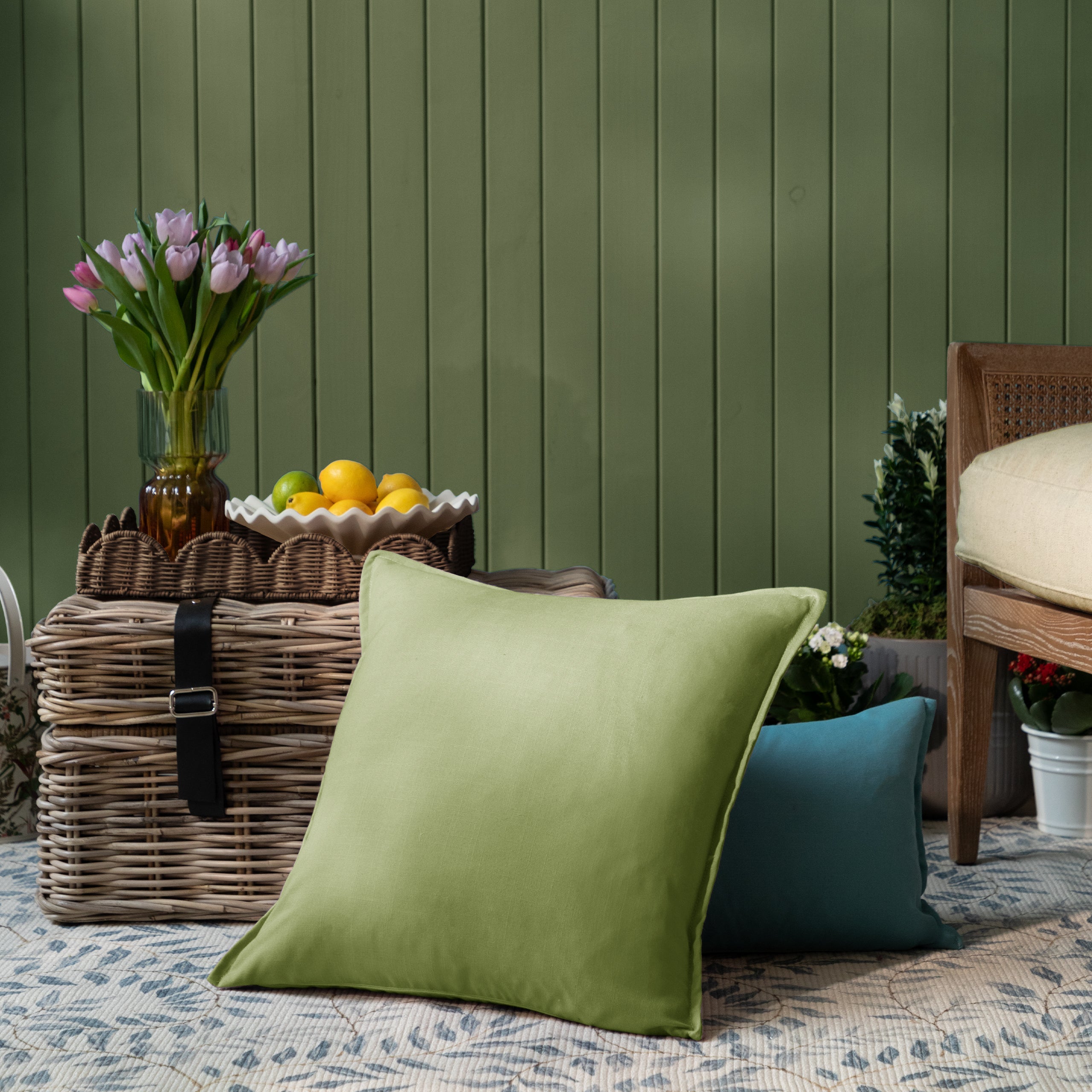 Alfresco Outdoor Square Oxford Cushion