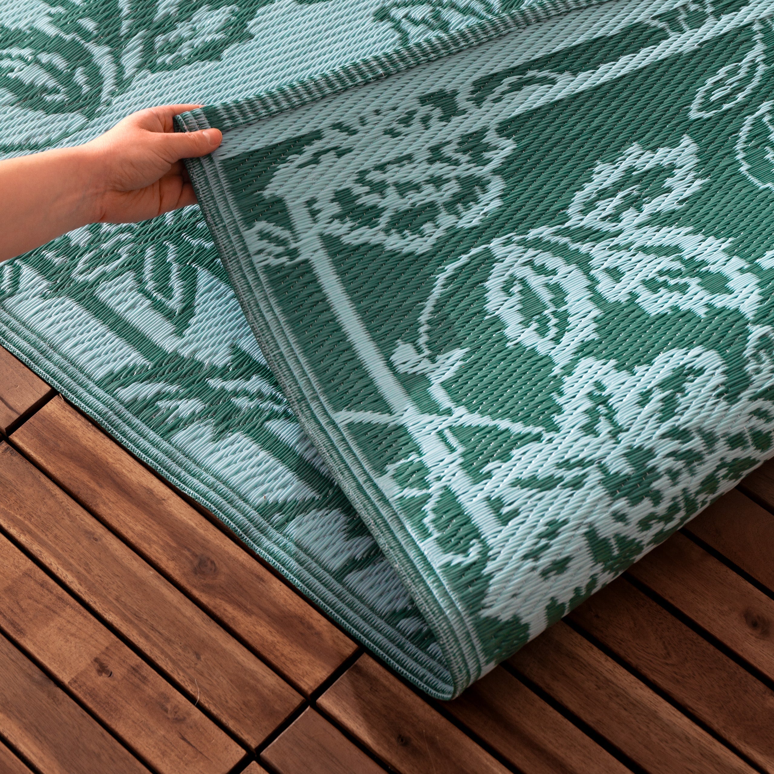 Anemone Woven Jacquard Outdoor Rug