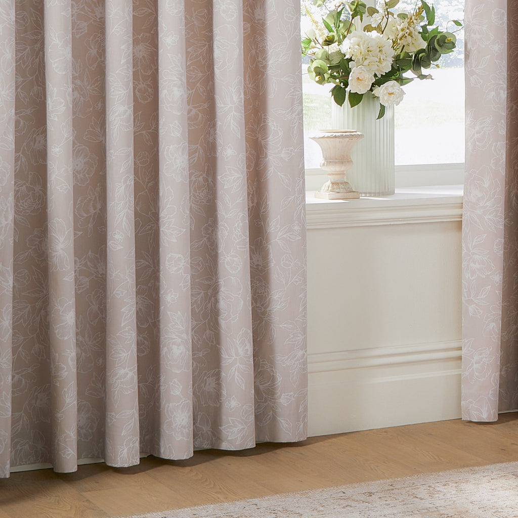 Bella Floral 100% Cotton Lined Eyelet Curtains