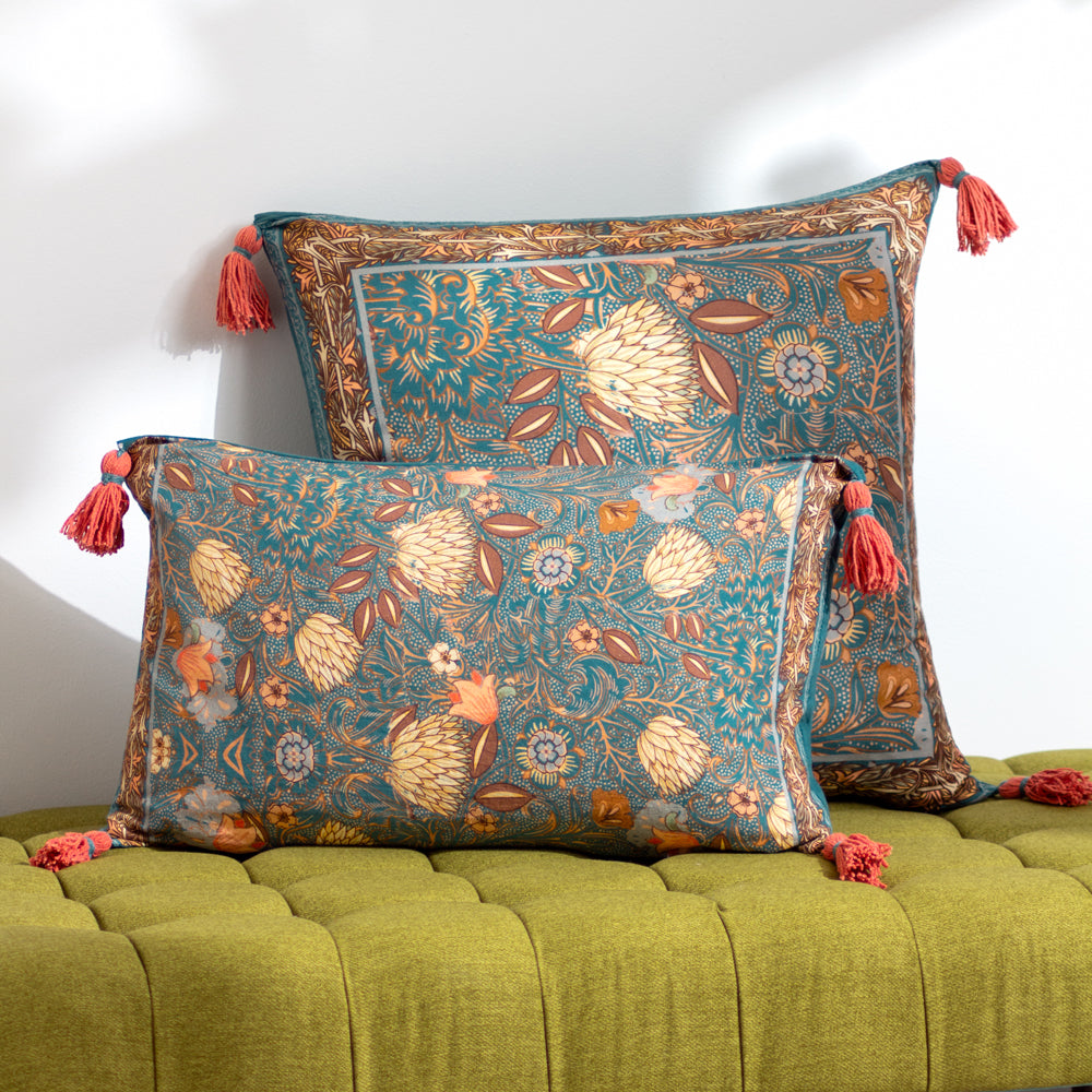 Bolais Cushion