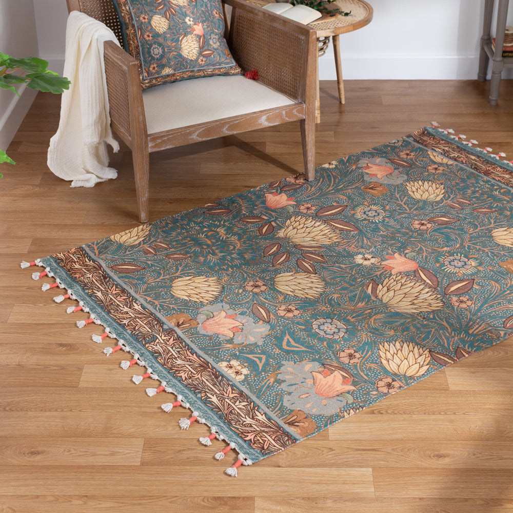 Bolais Floral Tasselled Indoor Rug