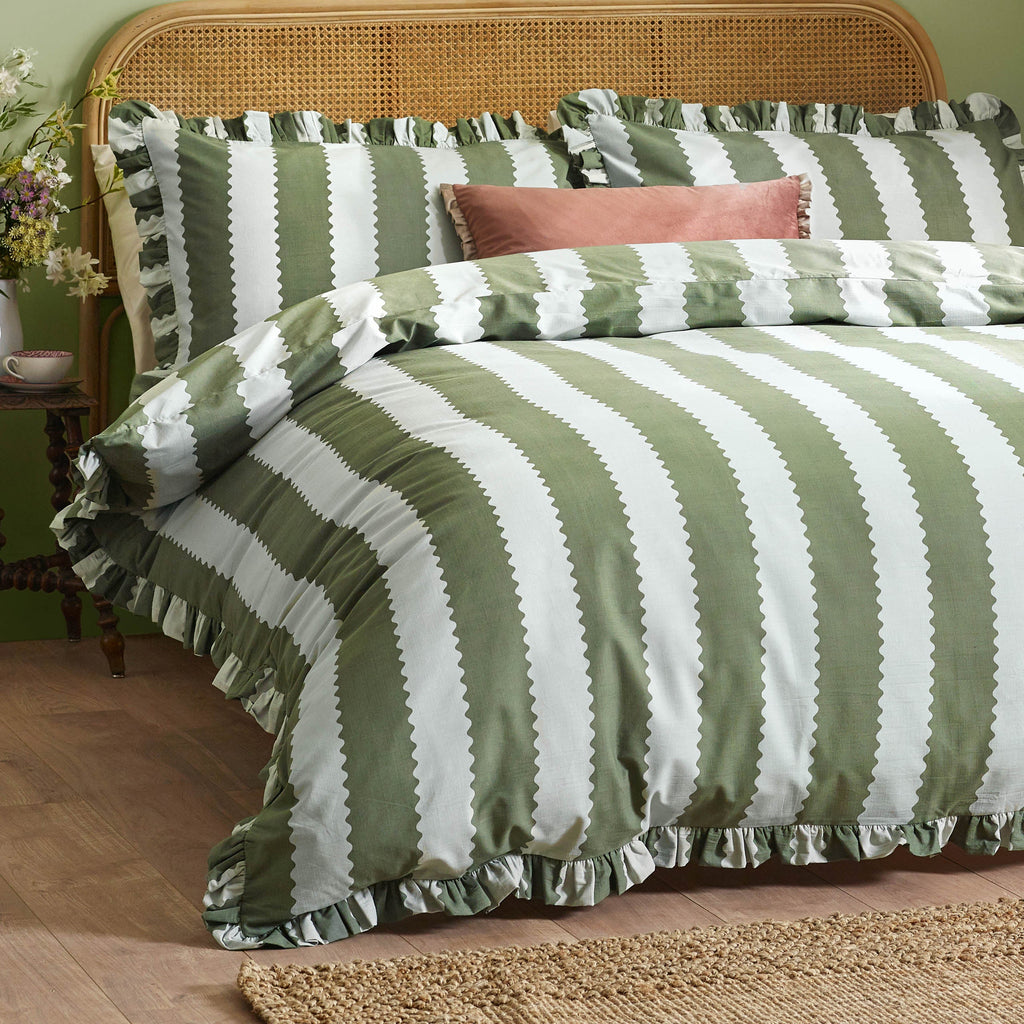 Birdie Stripe Ruffle Duvet Cover Set