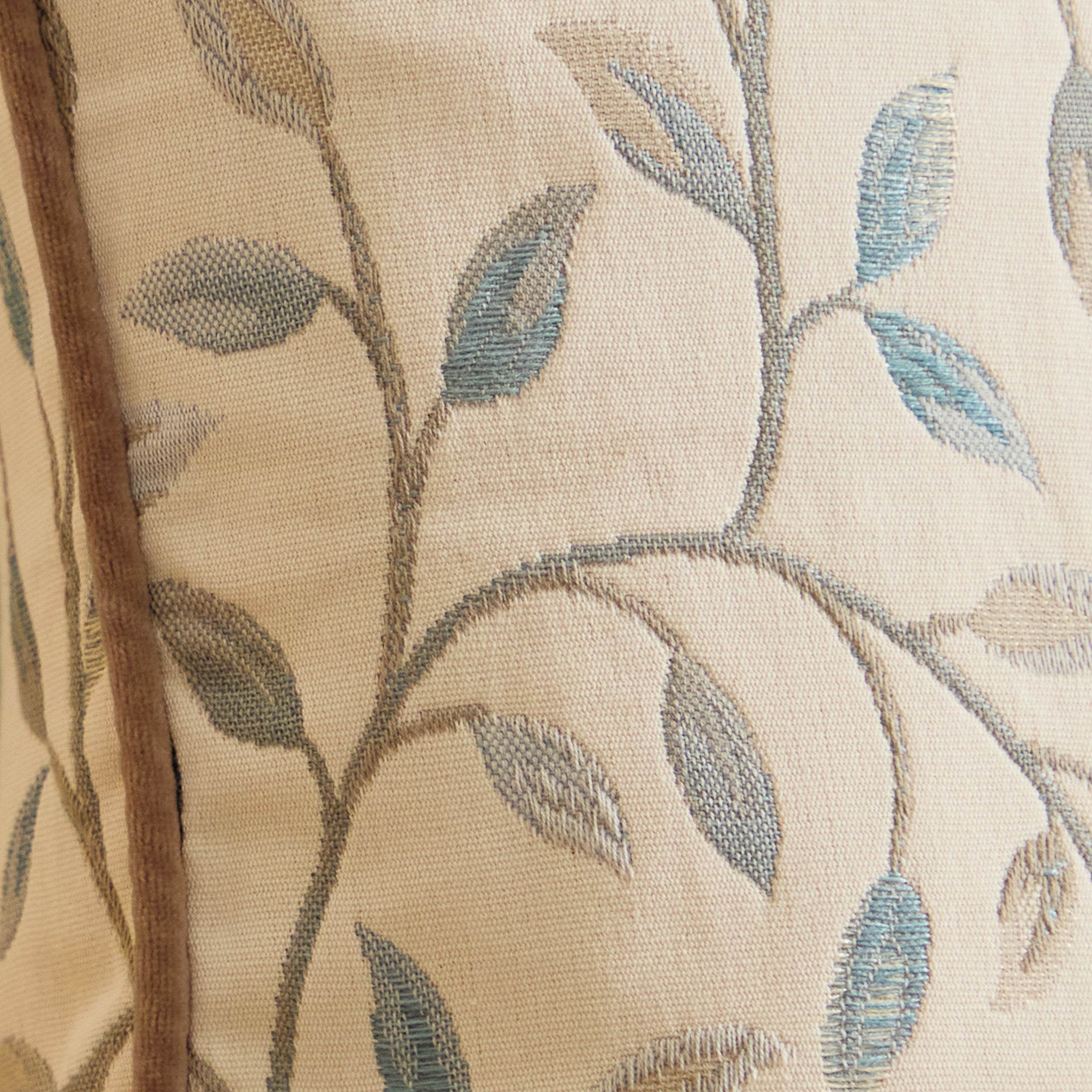 Cervino Woven Jaquard Cushion