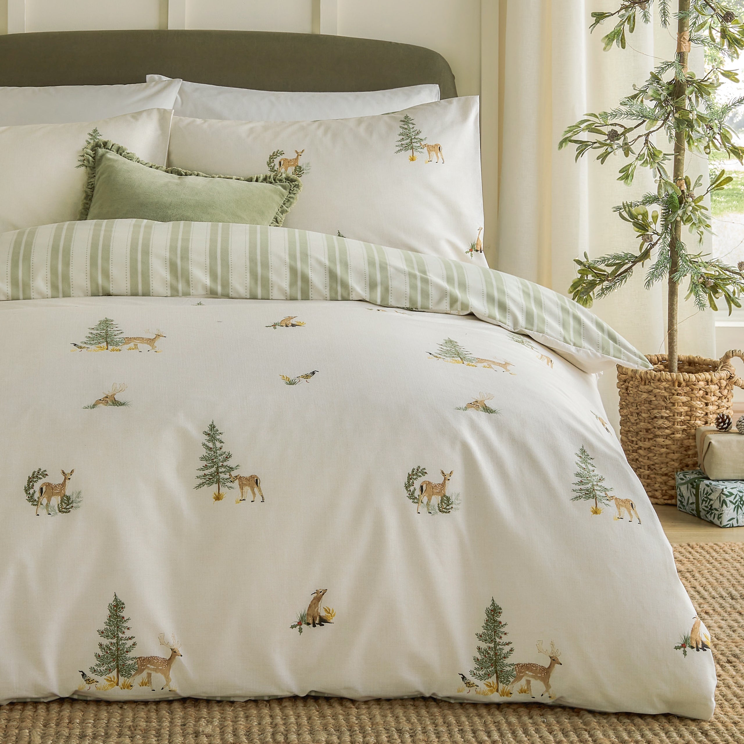 Charlecote Printed 100% Cotton Duvet Cover Set