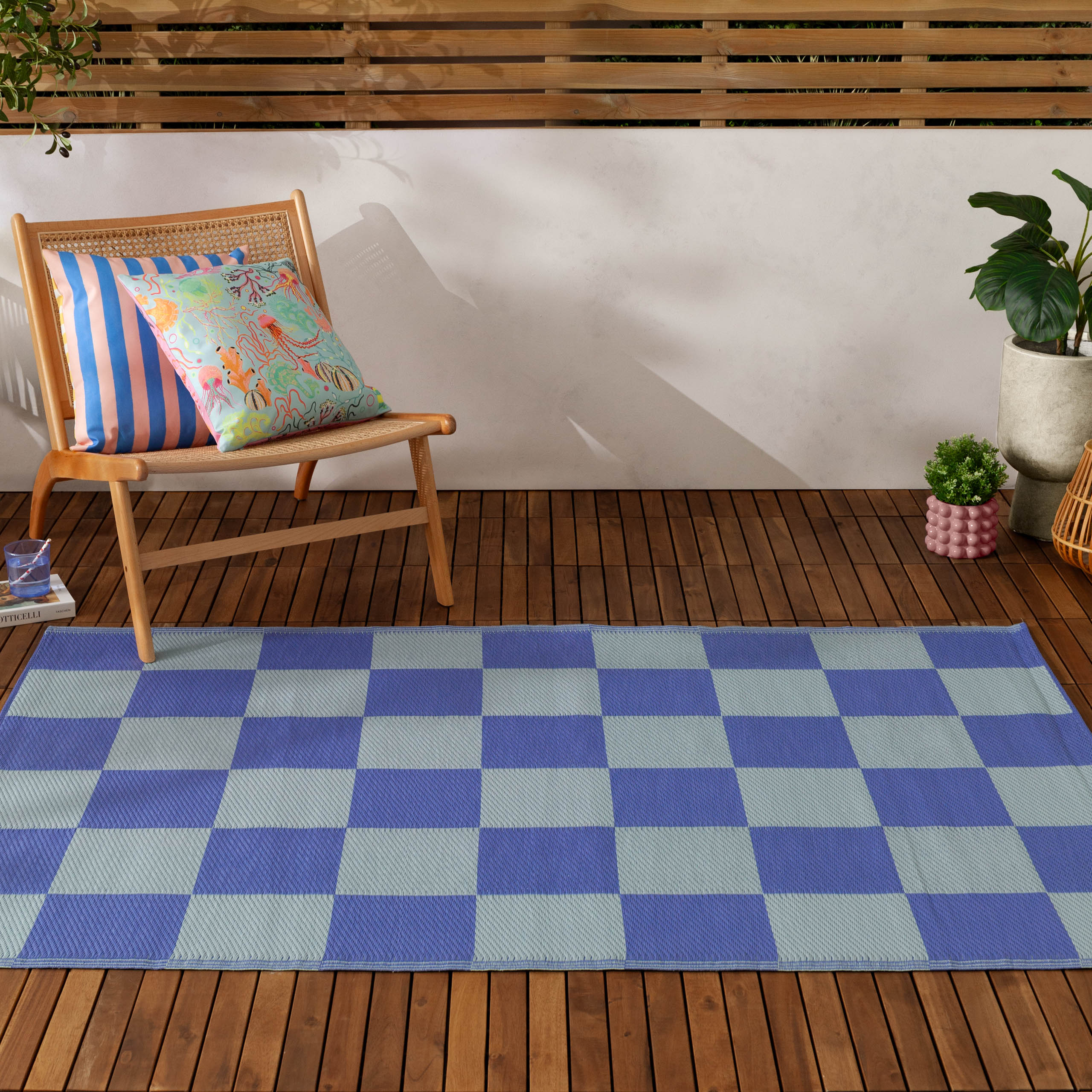 Checkerboard Outdoor Rug