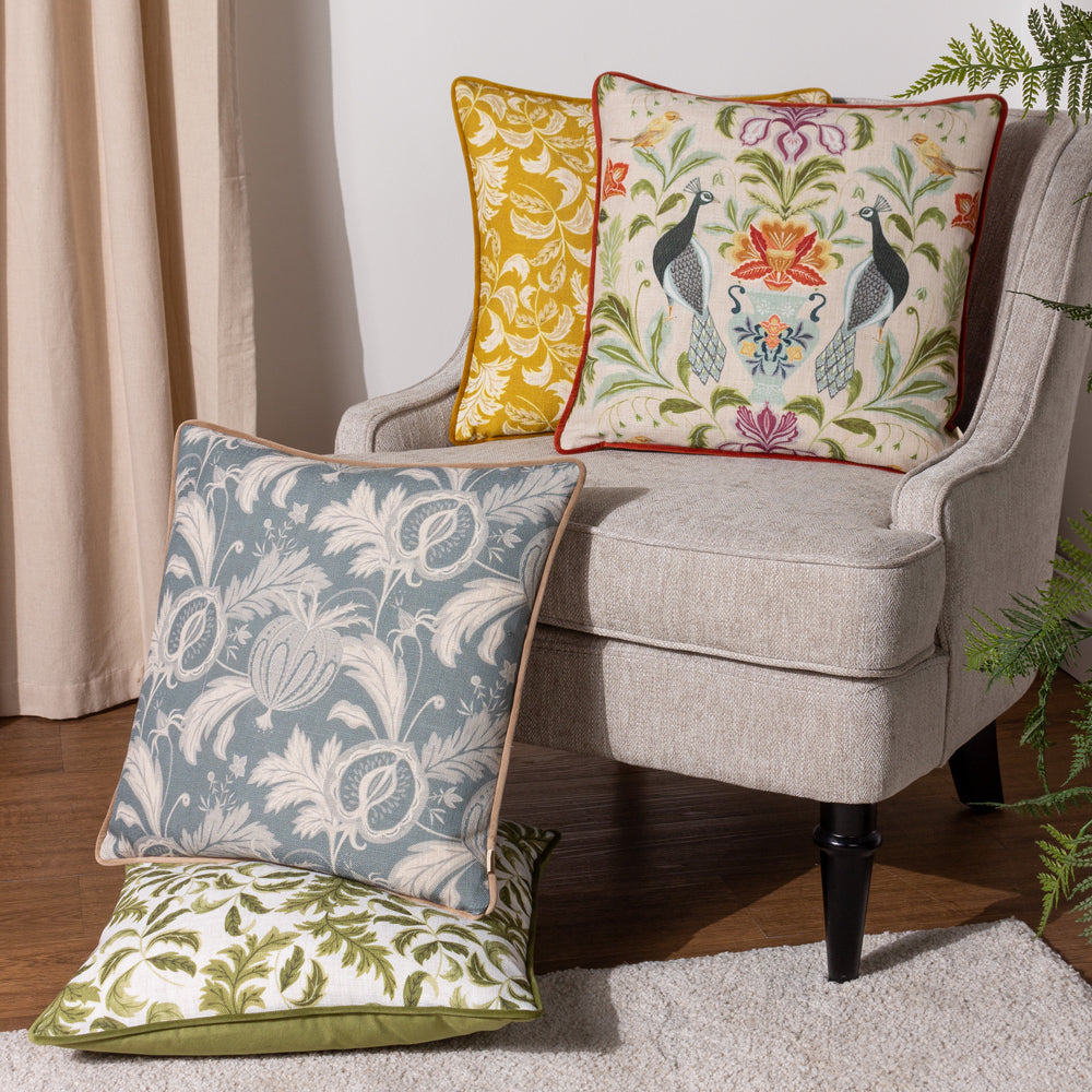 Chatsworth Heirloom Piped Cushion
