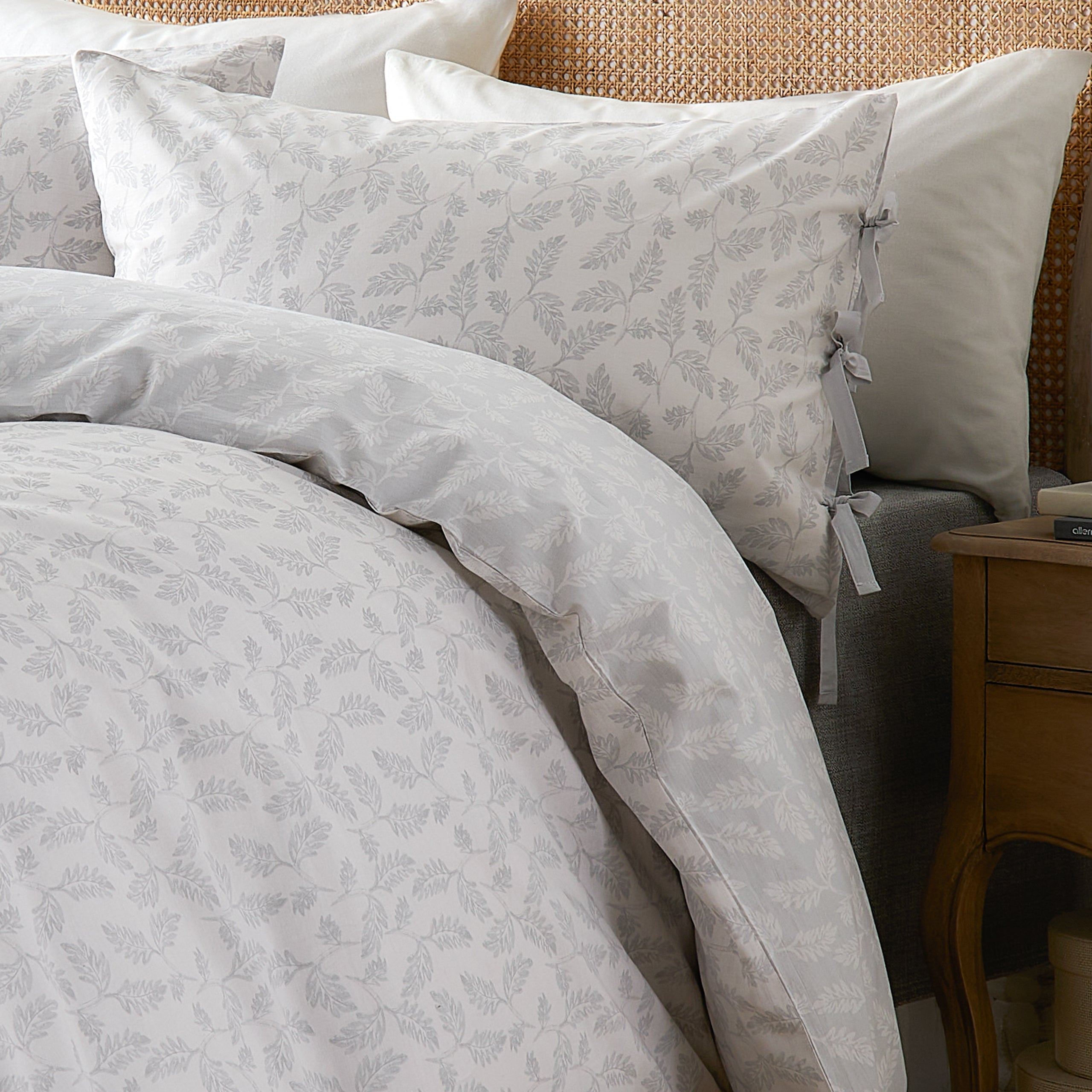 Chloe Printed Reversible Duvet Cover Set