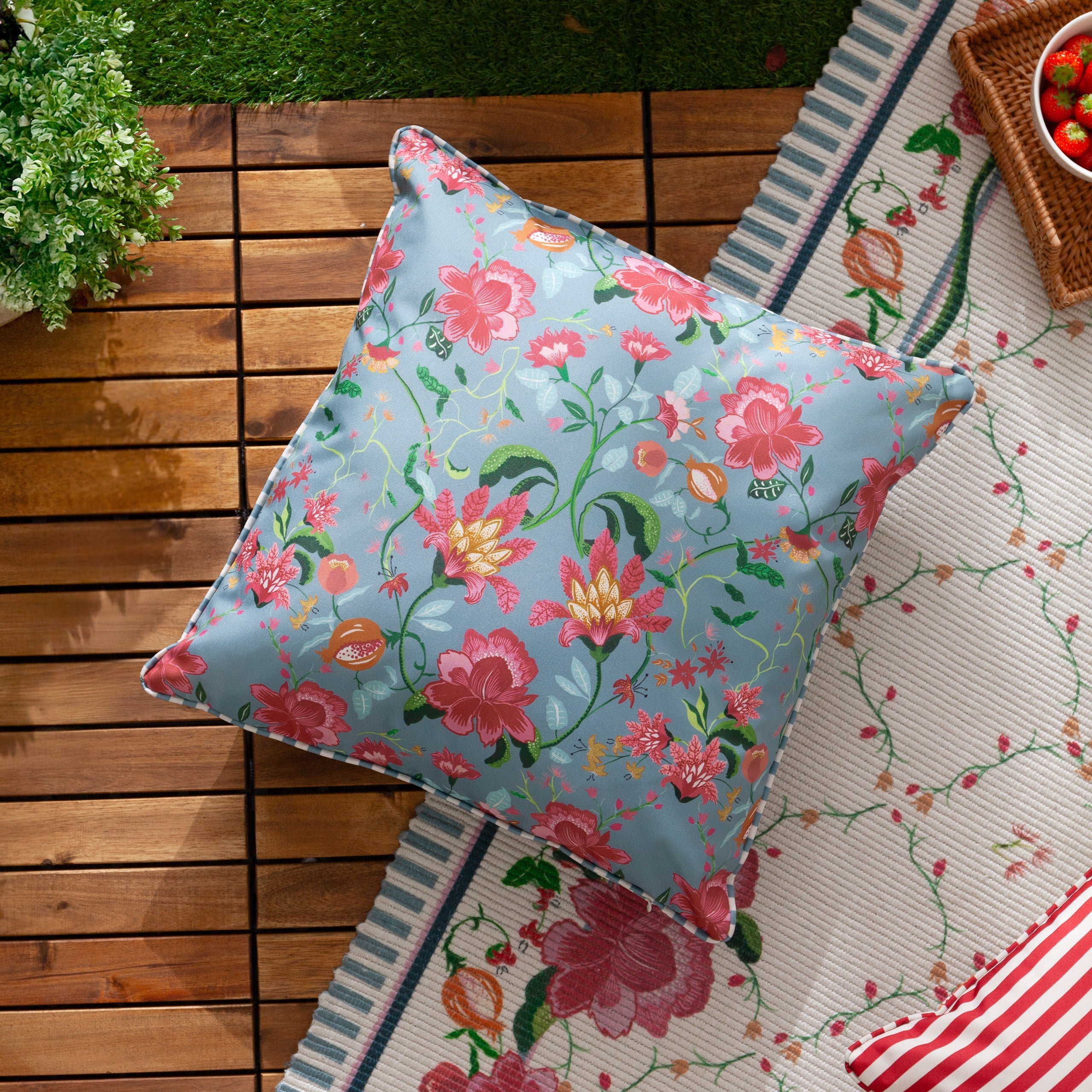 Claudia Floral Outdoor Cushion