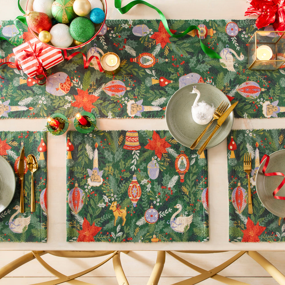 Deck The Halls Set of 4 Christmas Festive Placemats