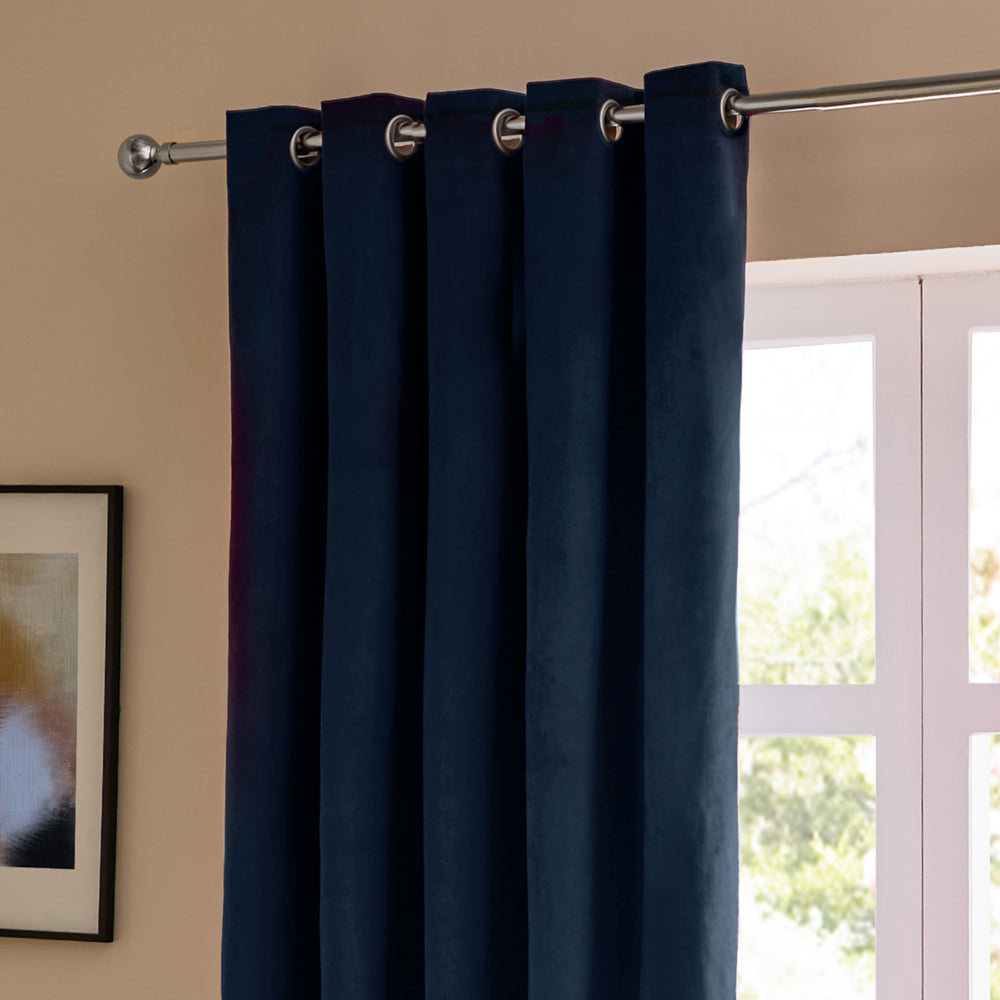 The Ultimate Velvet Room Darkening Eyelet Curtains
