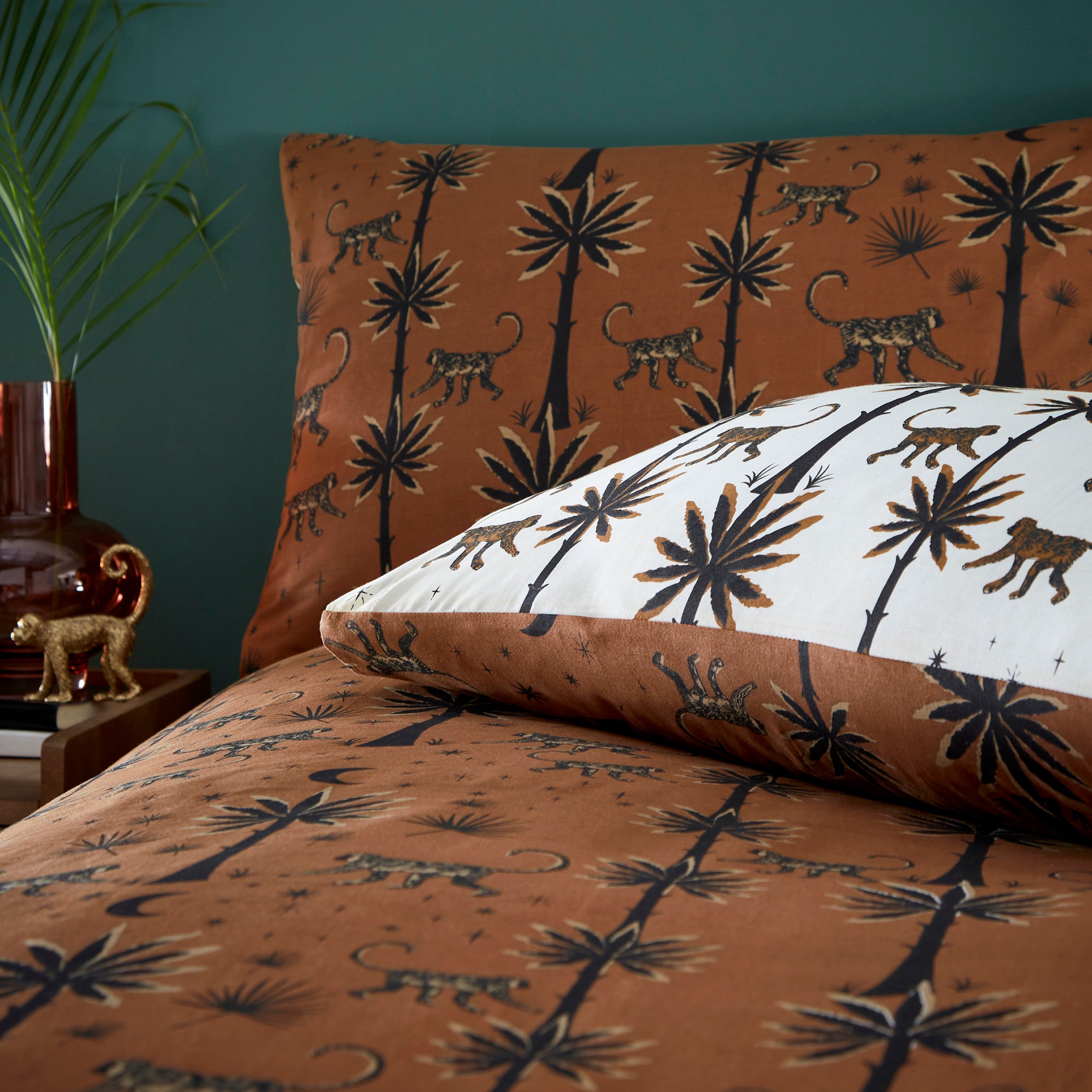 Desert Monkey Exotic Printed Reversible Duvet Cover Set