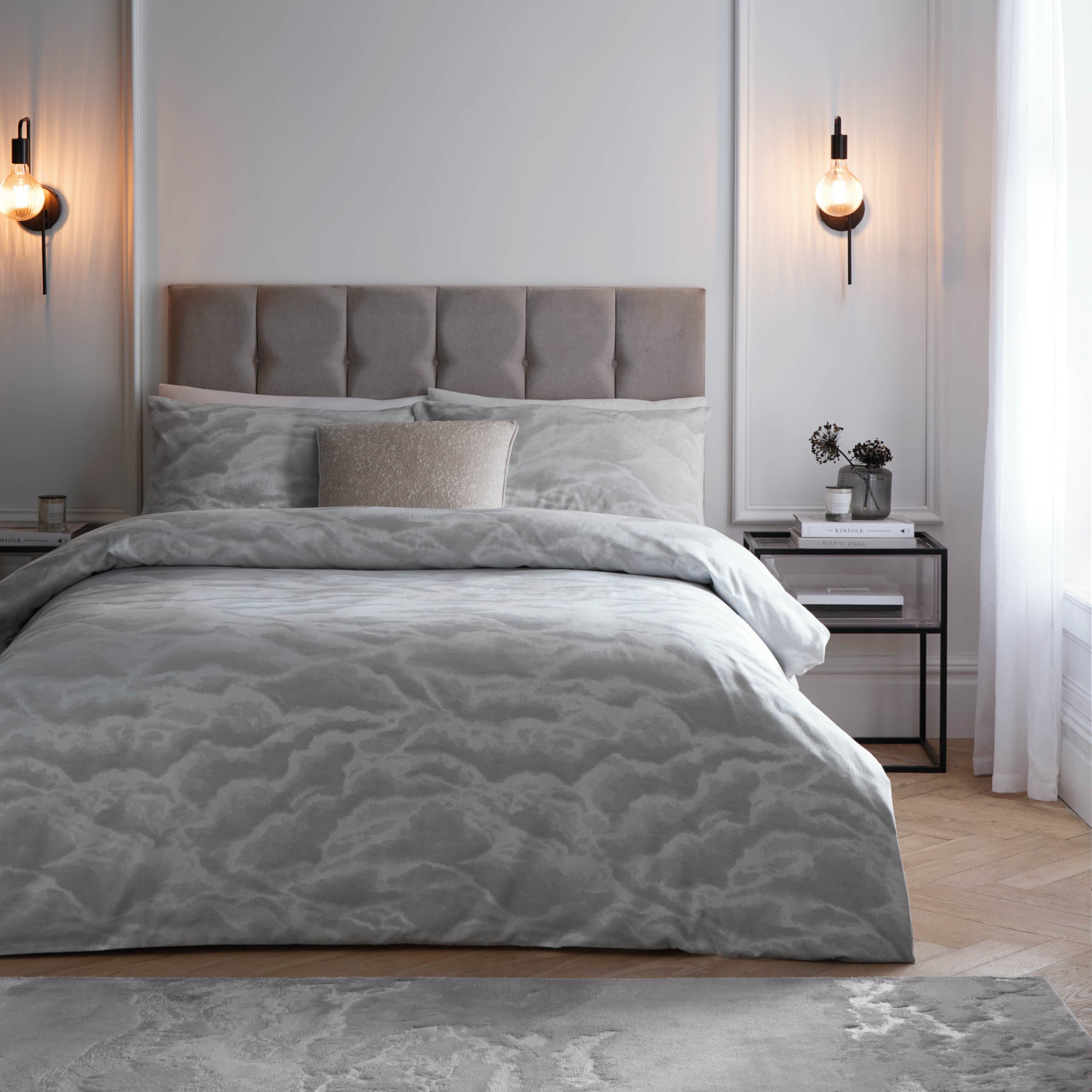 Ellora Jacquard Duvet Cover Set