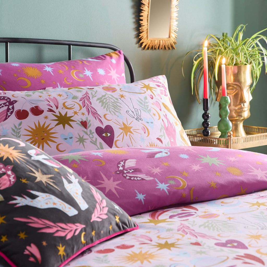 Enchanted Printed Reversible Duvet Cover Set