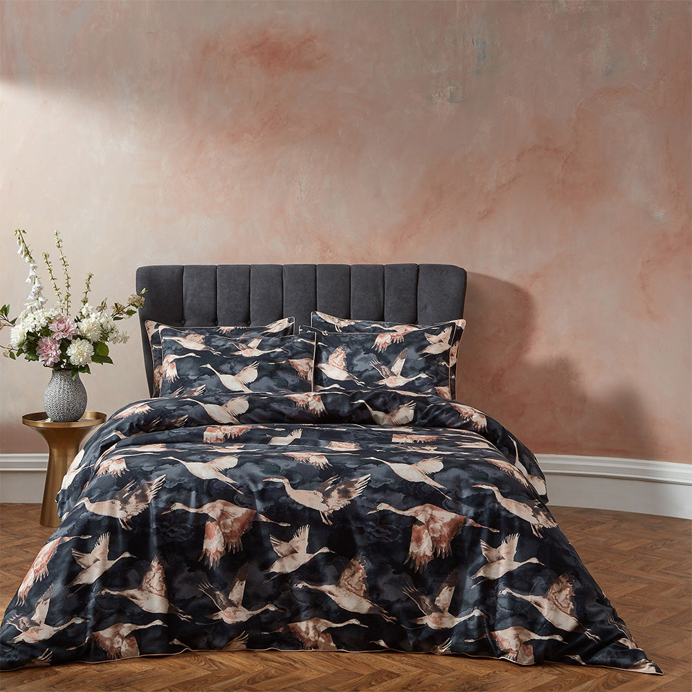 Flyway Exotic Piped Duvet Cover Set