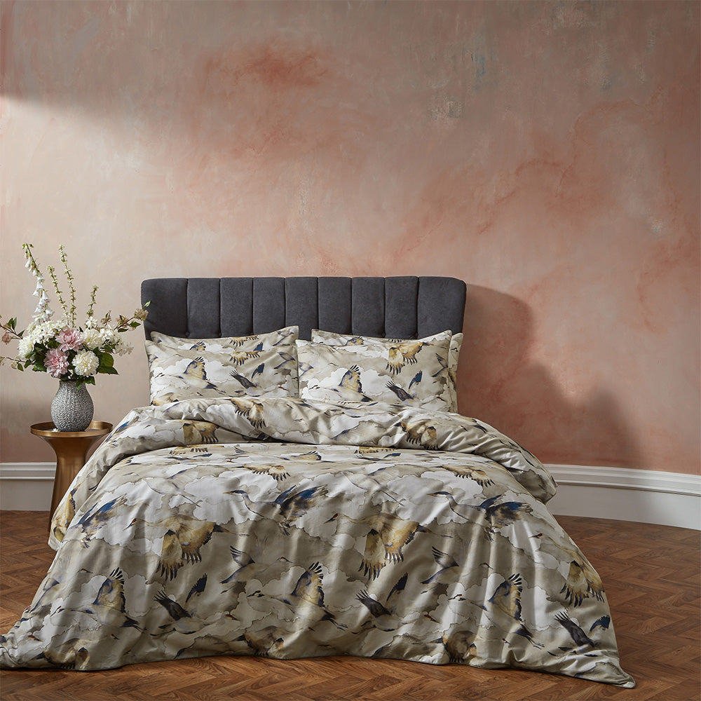 Flyway Exotic Piped Duvet Cover Set