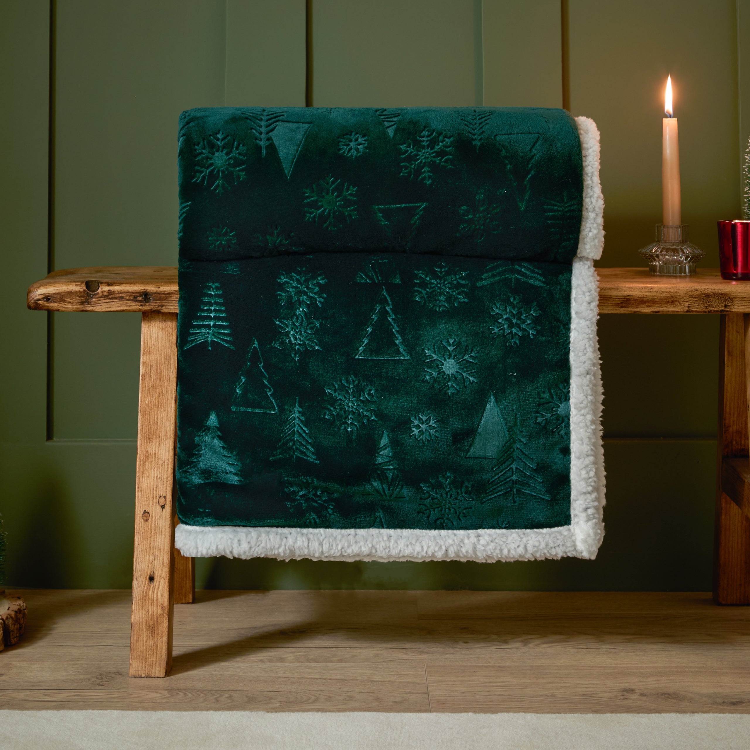 Festive Time Sherpa Fleece Embossed Throw