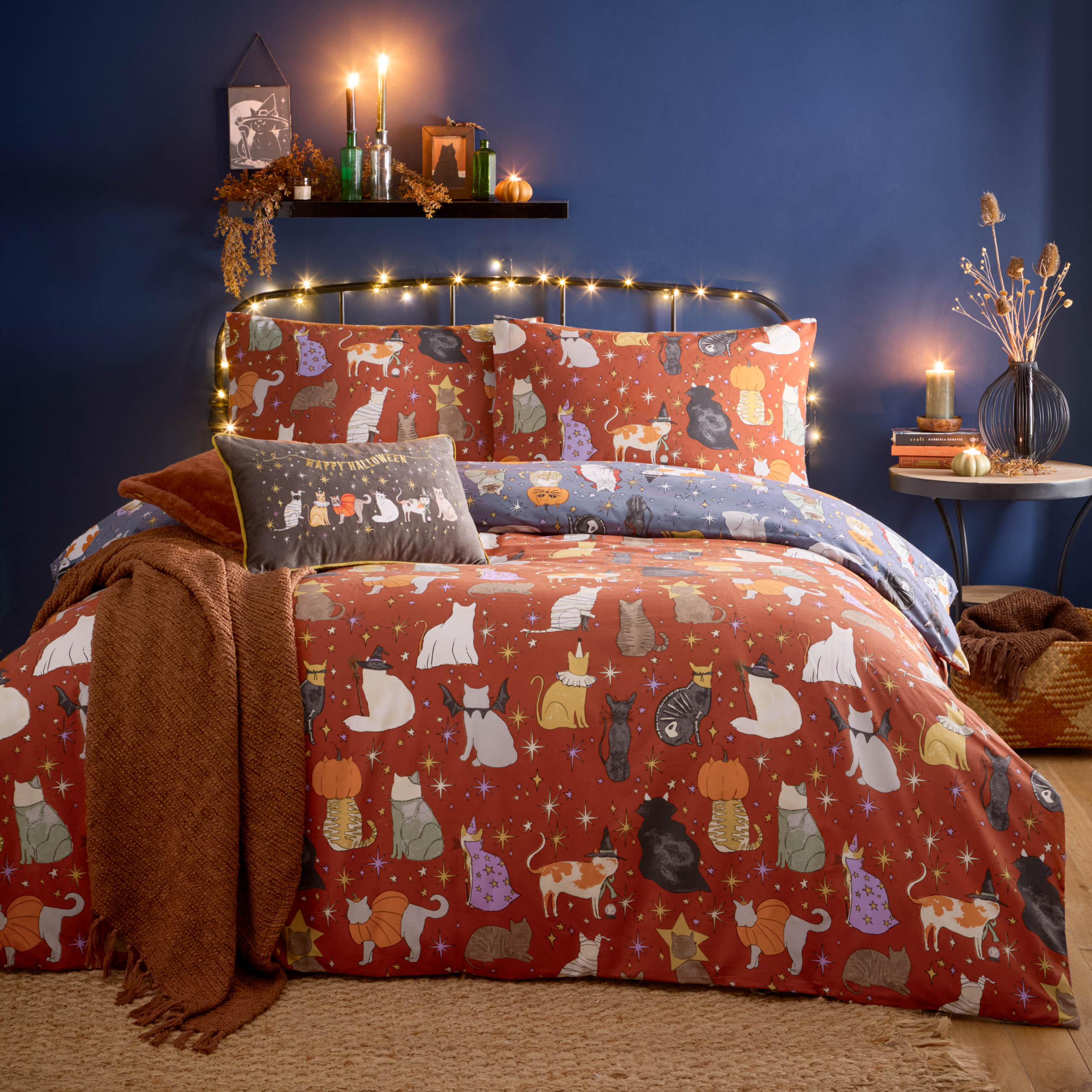 Halloween Pawty Printed Reversible Duvet Cover Set