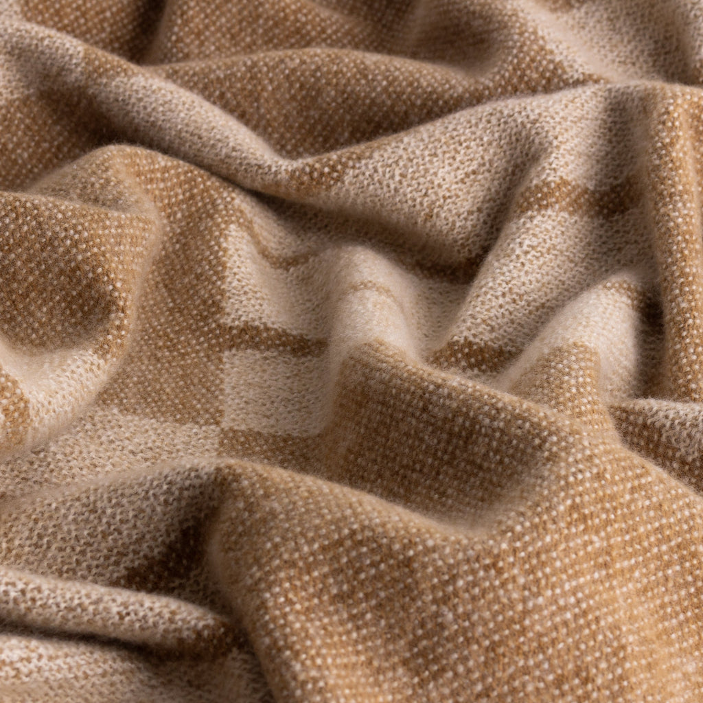 Harlech Woven Reversible Throw