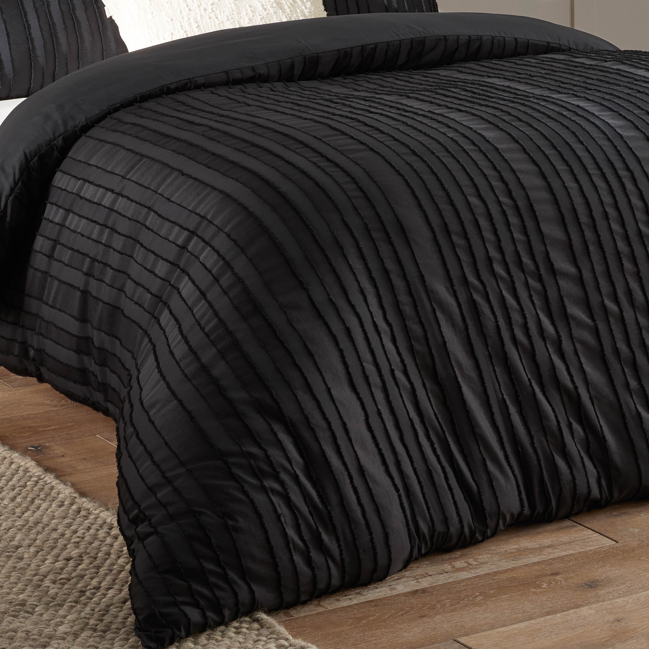 Harrison Stripe Tufted Soft Touch Duvet Cover Set